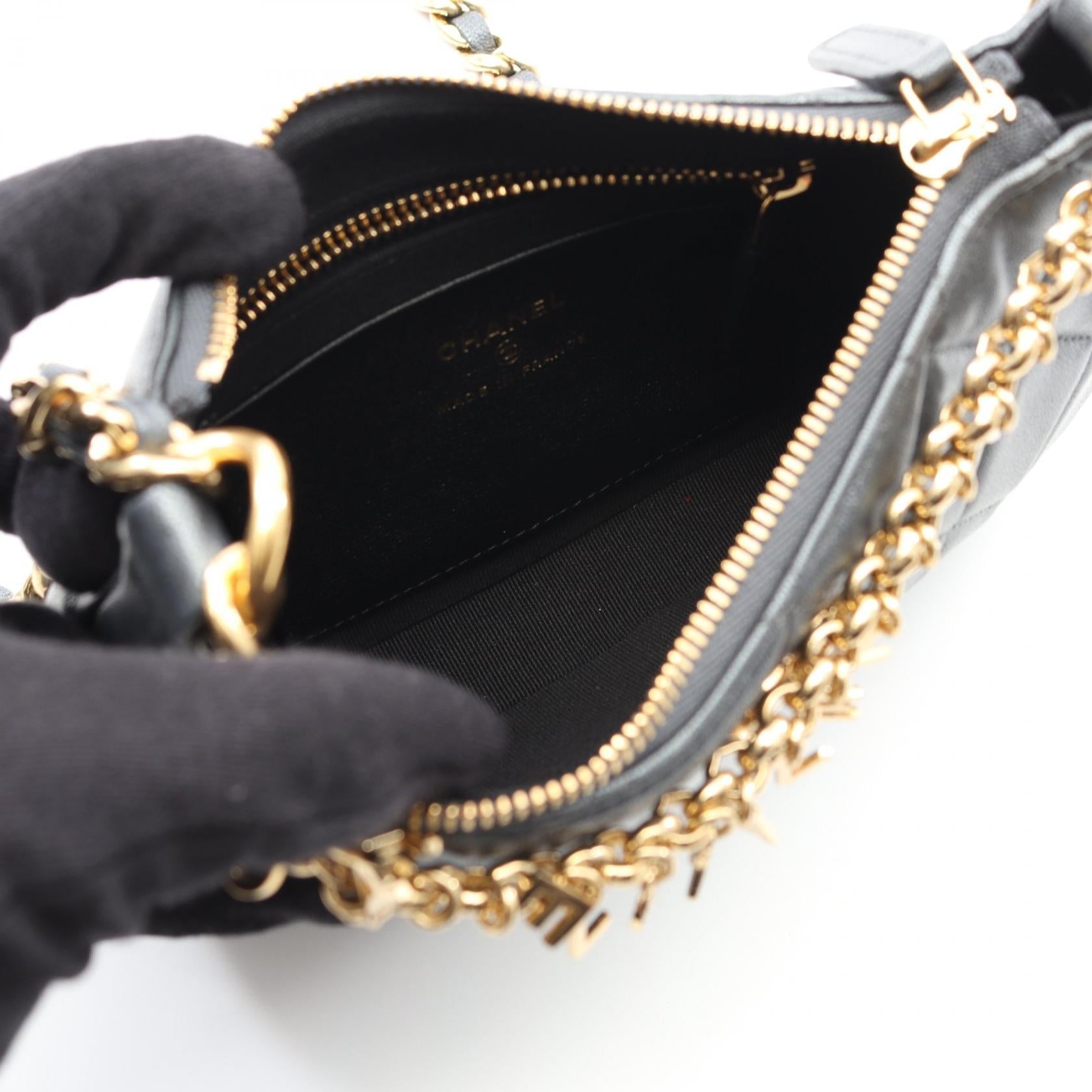 Chanel Matelasse Leather Shoulder Bag