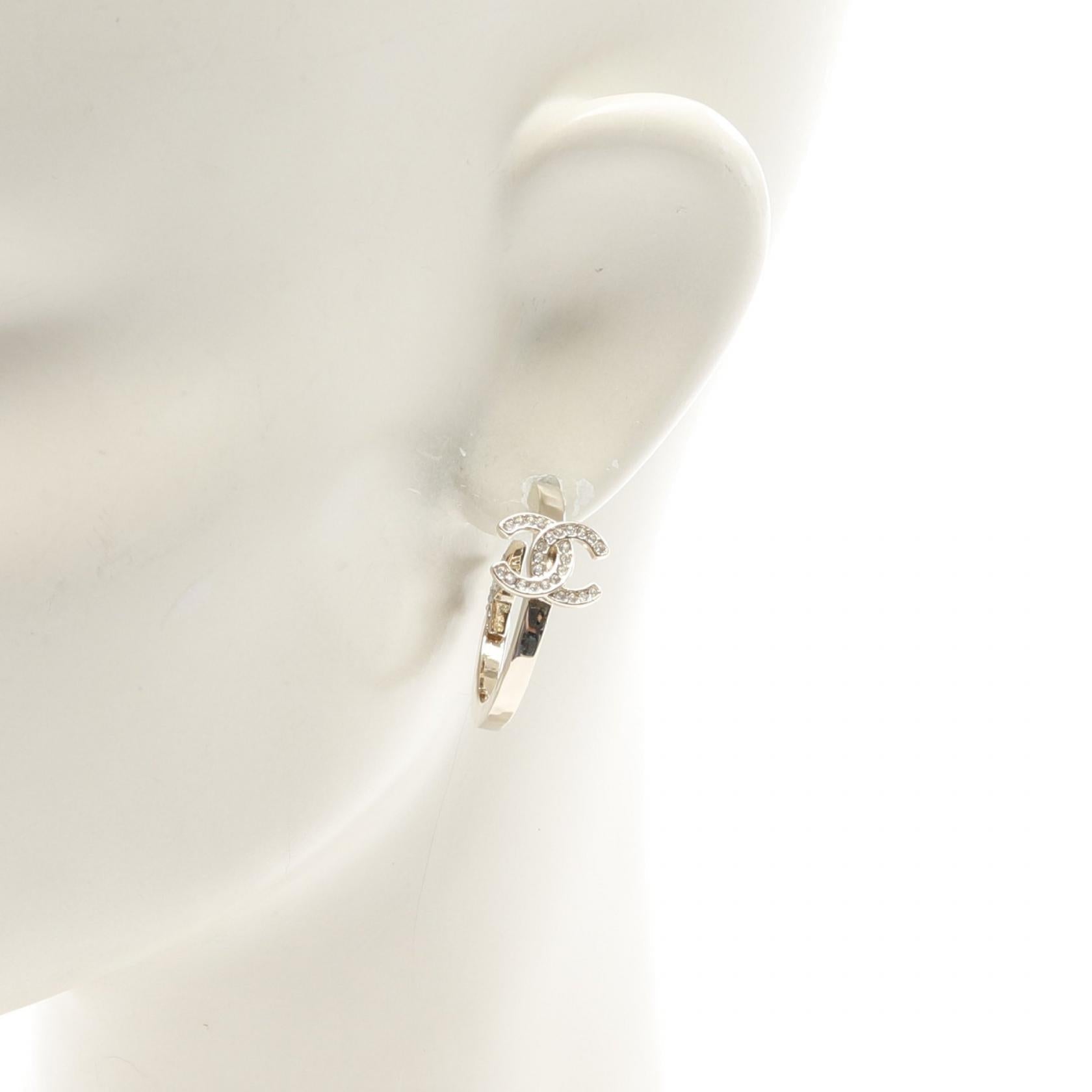 Chanel Coco Mark Star Earrings