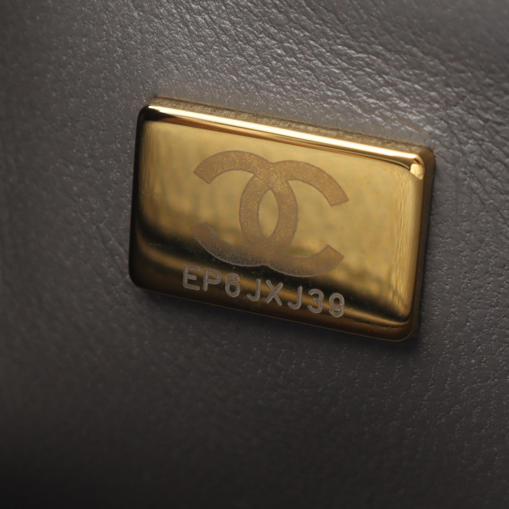 Chanel Boy Chanel Matelassé Grained Calf Shoulder Bag