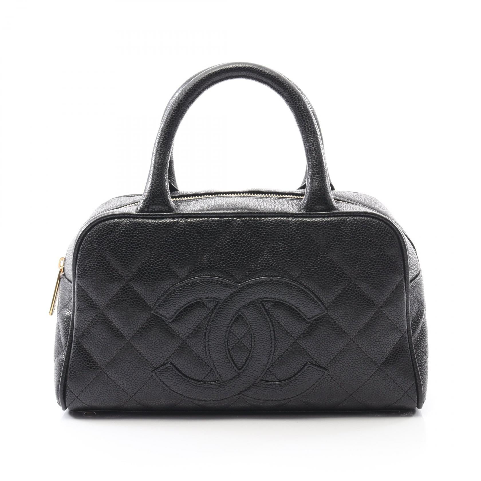 Chanel Matelasse Calf Handbag