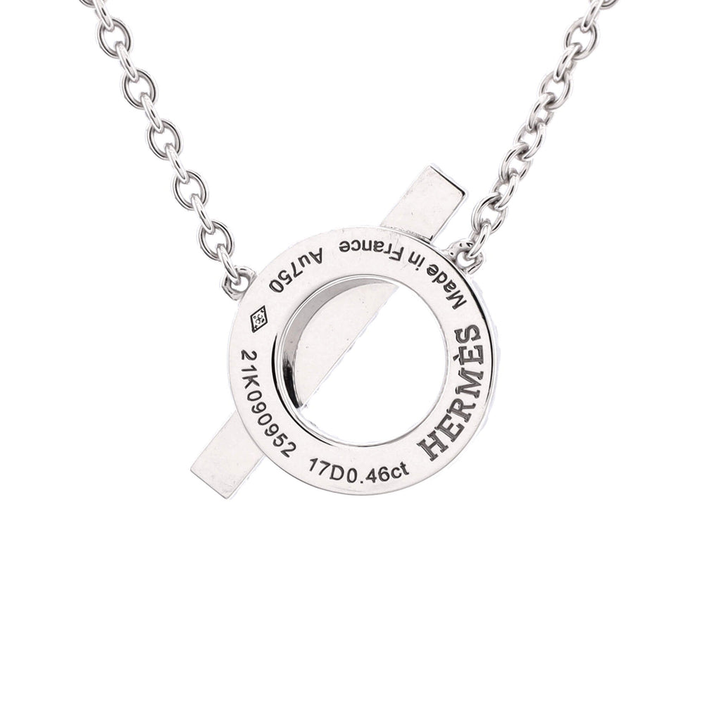 Finesse Pendant Necklace 18K White Gold and Diamonds