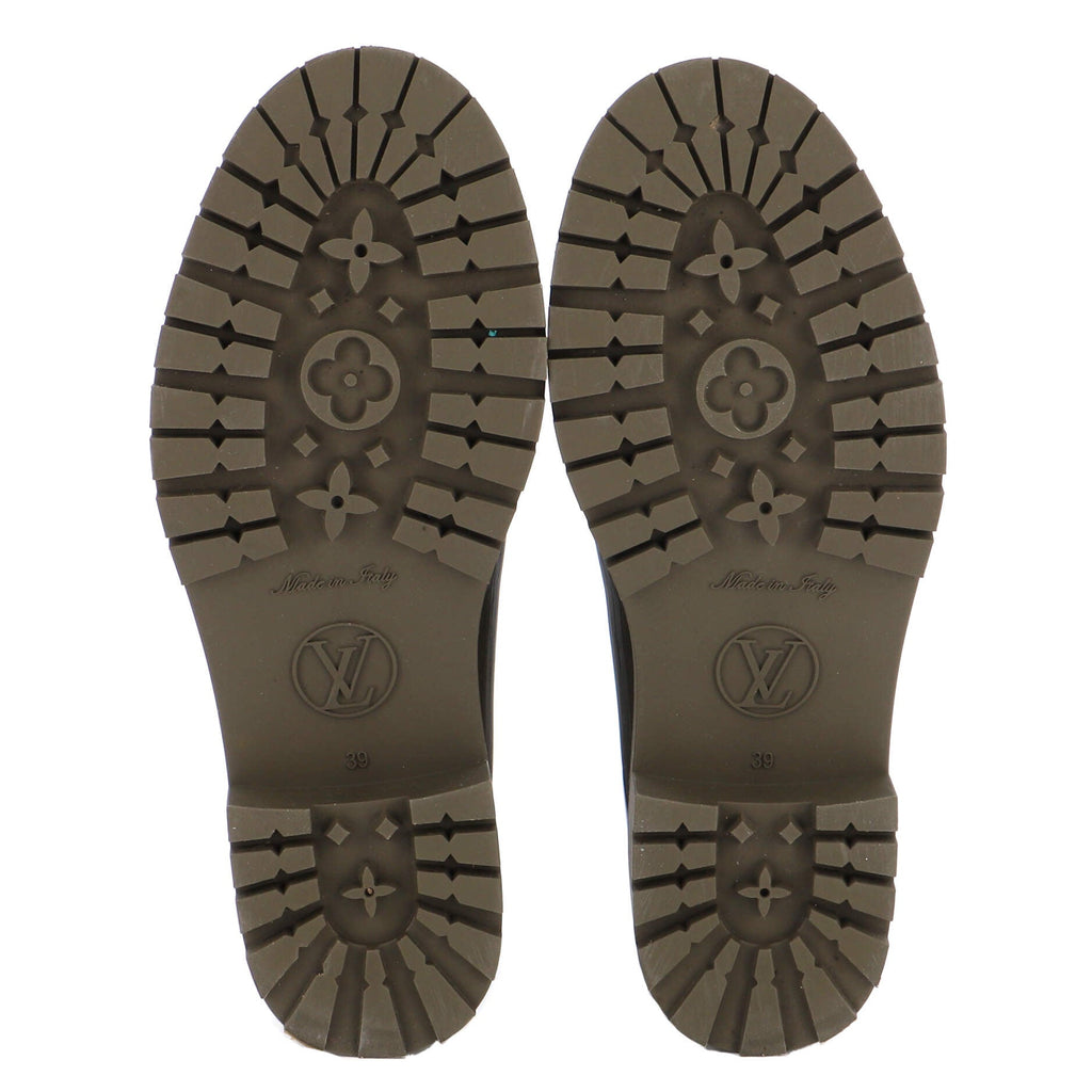 Women's Drops Flat Half Boots Monogram Embossed Rubber