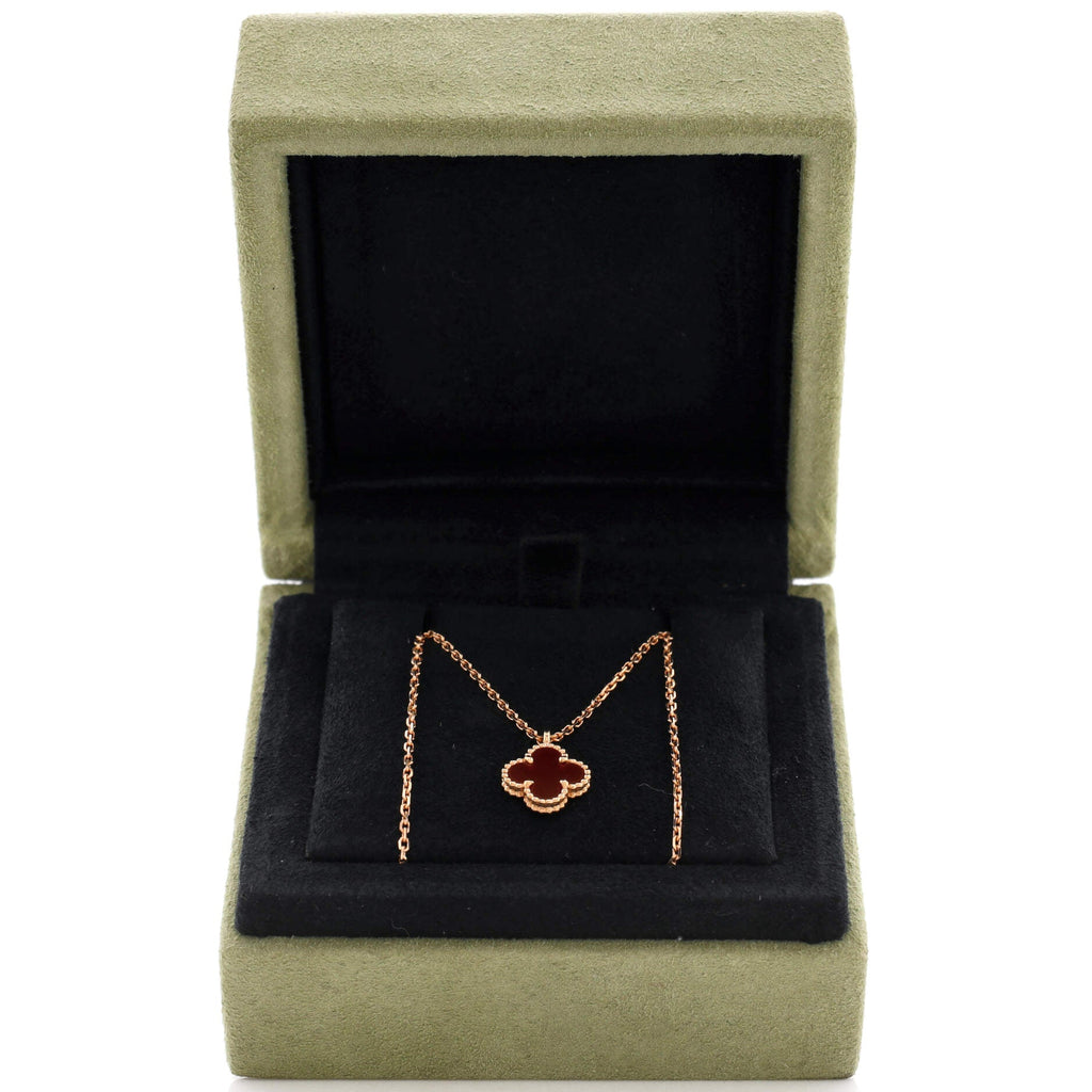 Sweet Alhambra Pendant Necklace 18K Rose Gold and Carnelian