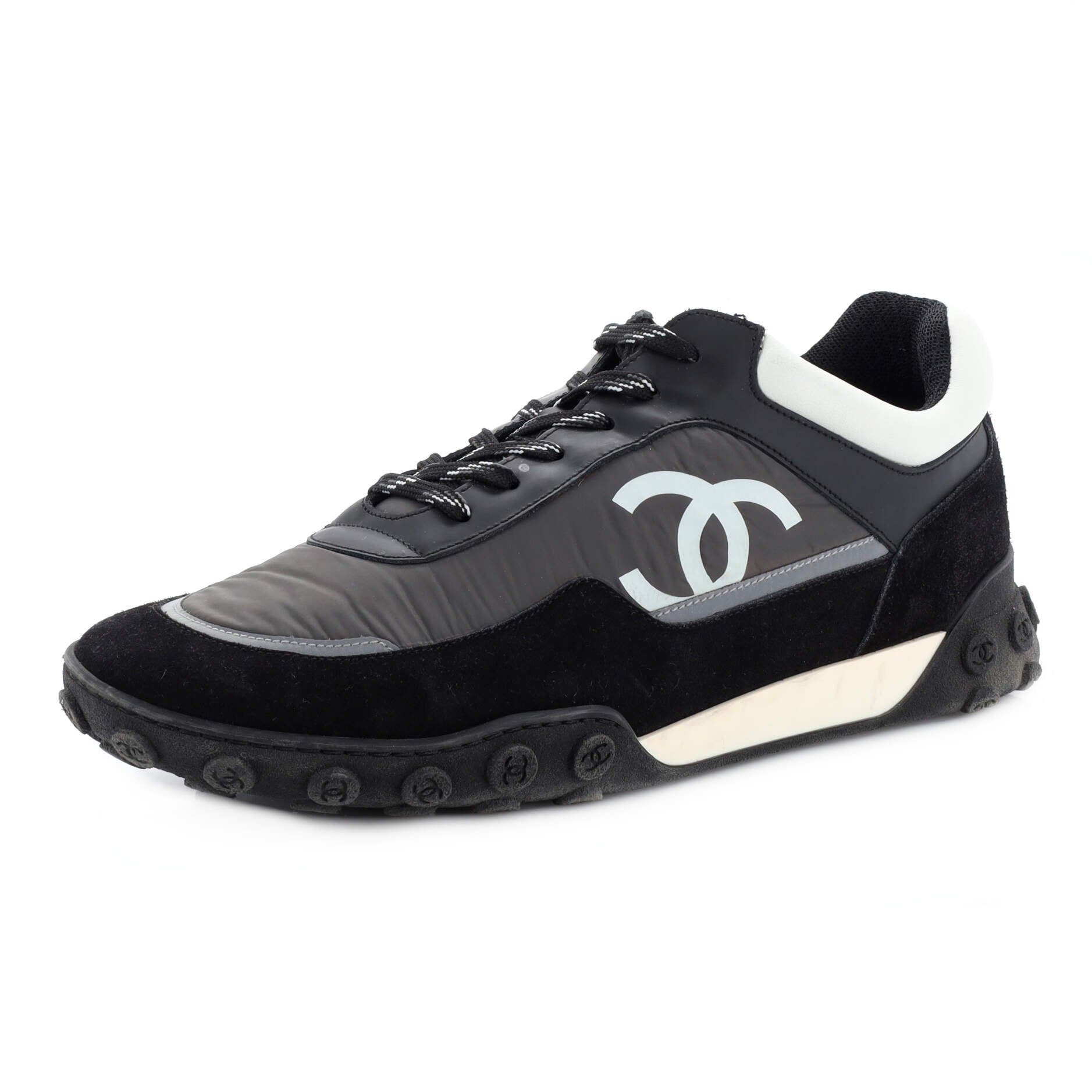 Men’s CC Logo Low-Top Sneakers Leather and Fabric with Suede