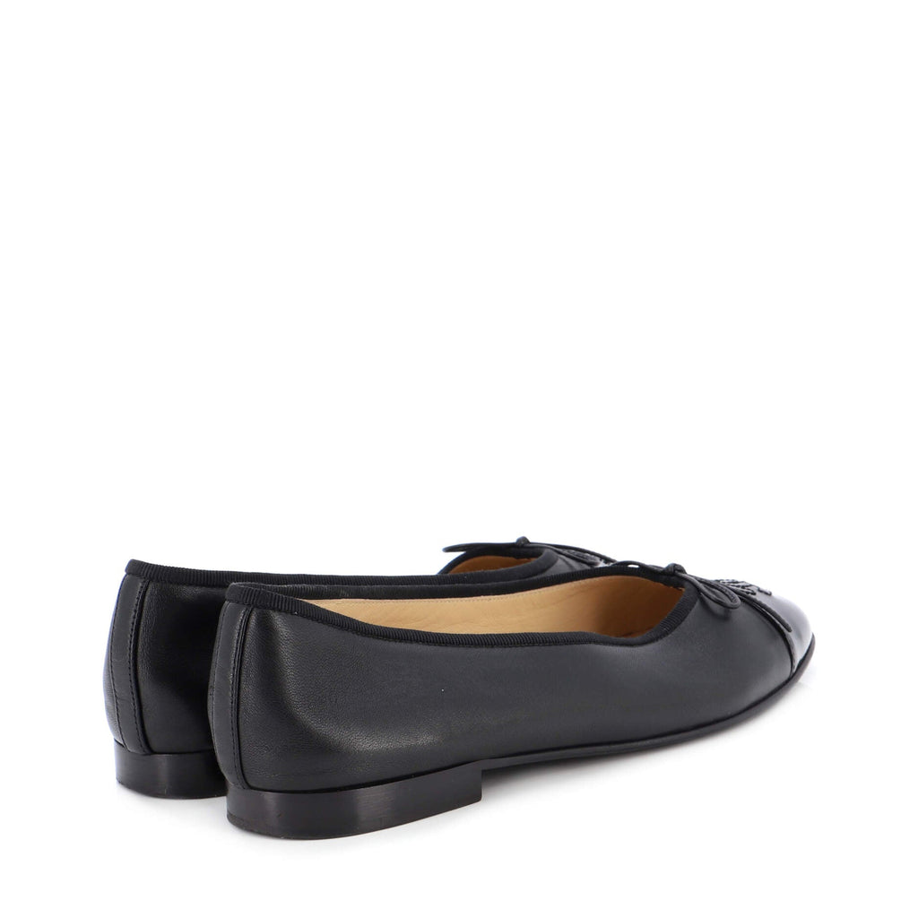 Women's CC Cap Toe Bow Ballerina Flats Leather and Patent