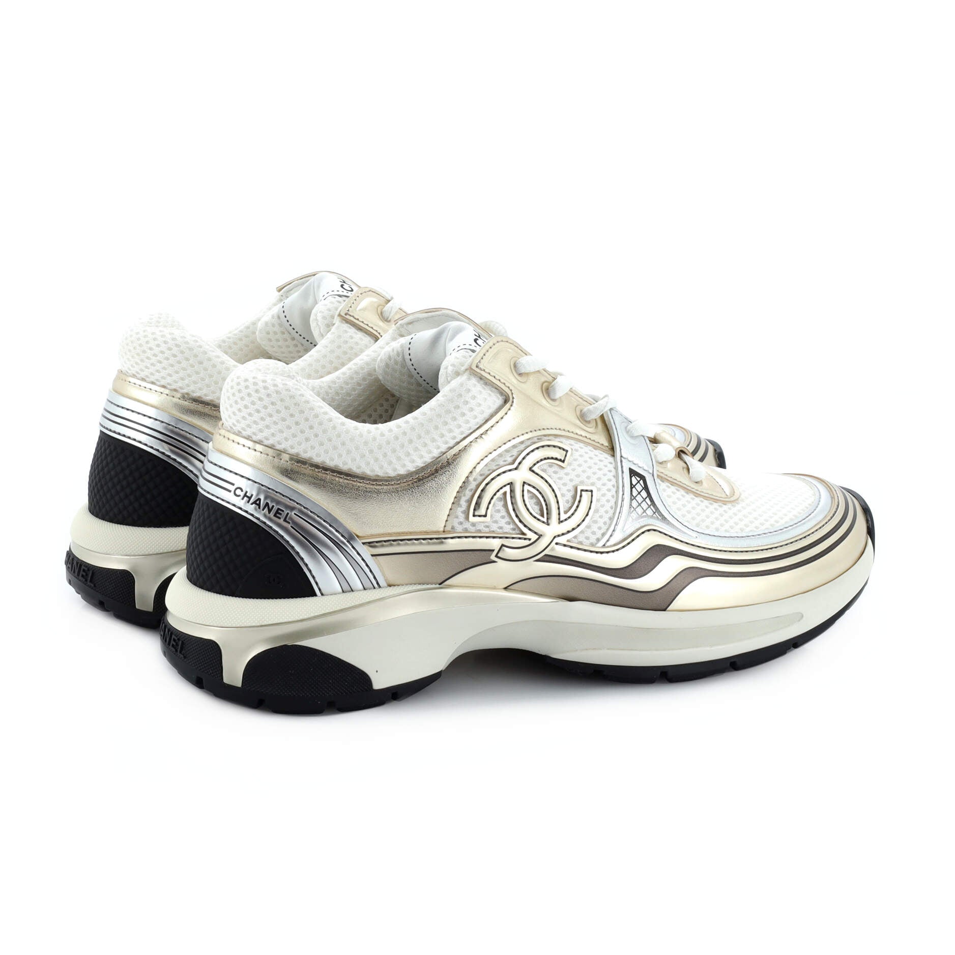 Women's CC Low-Top Sneakers Fabric and Laminated Leather