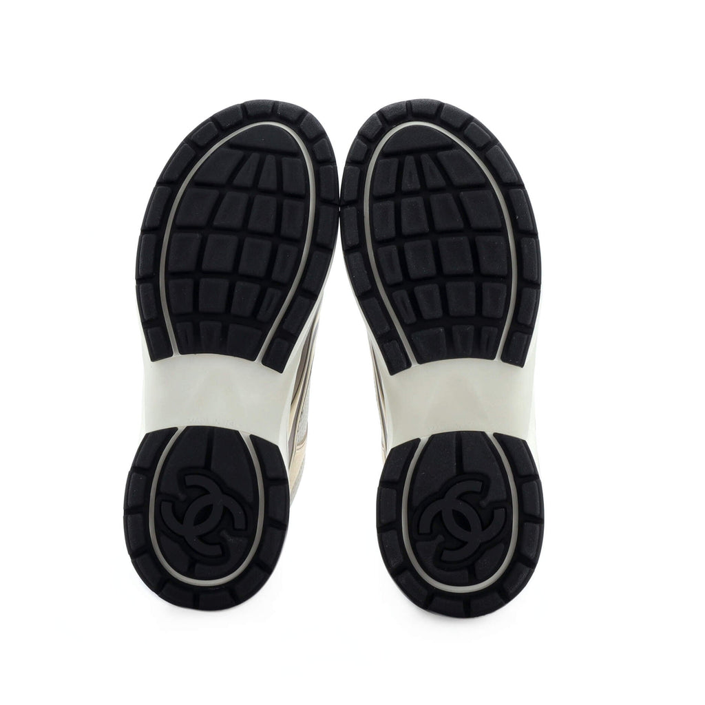 Women's CC Low-Top Sneakers Fabric and Laminated Leather