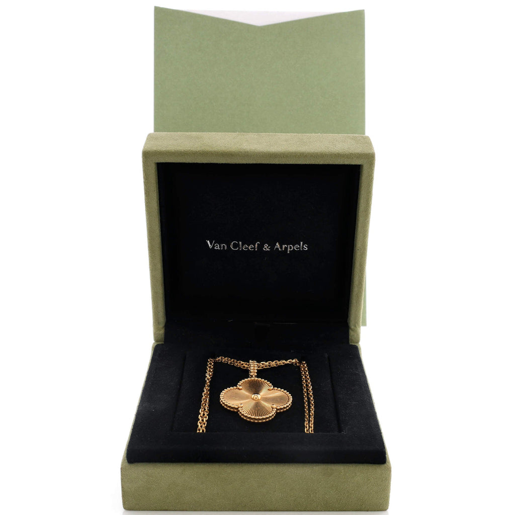 Magic Alhambra Pendant Necklace Guilloche 18K Yellow Gold