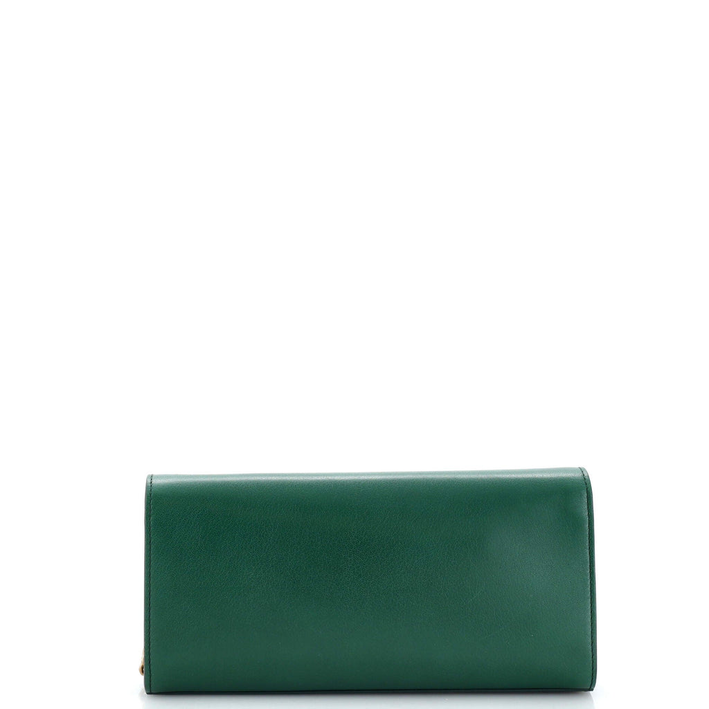 T Timeless Clutch on Chain Leather