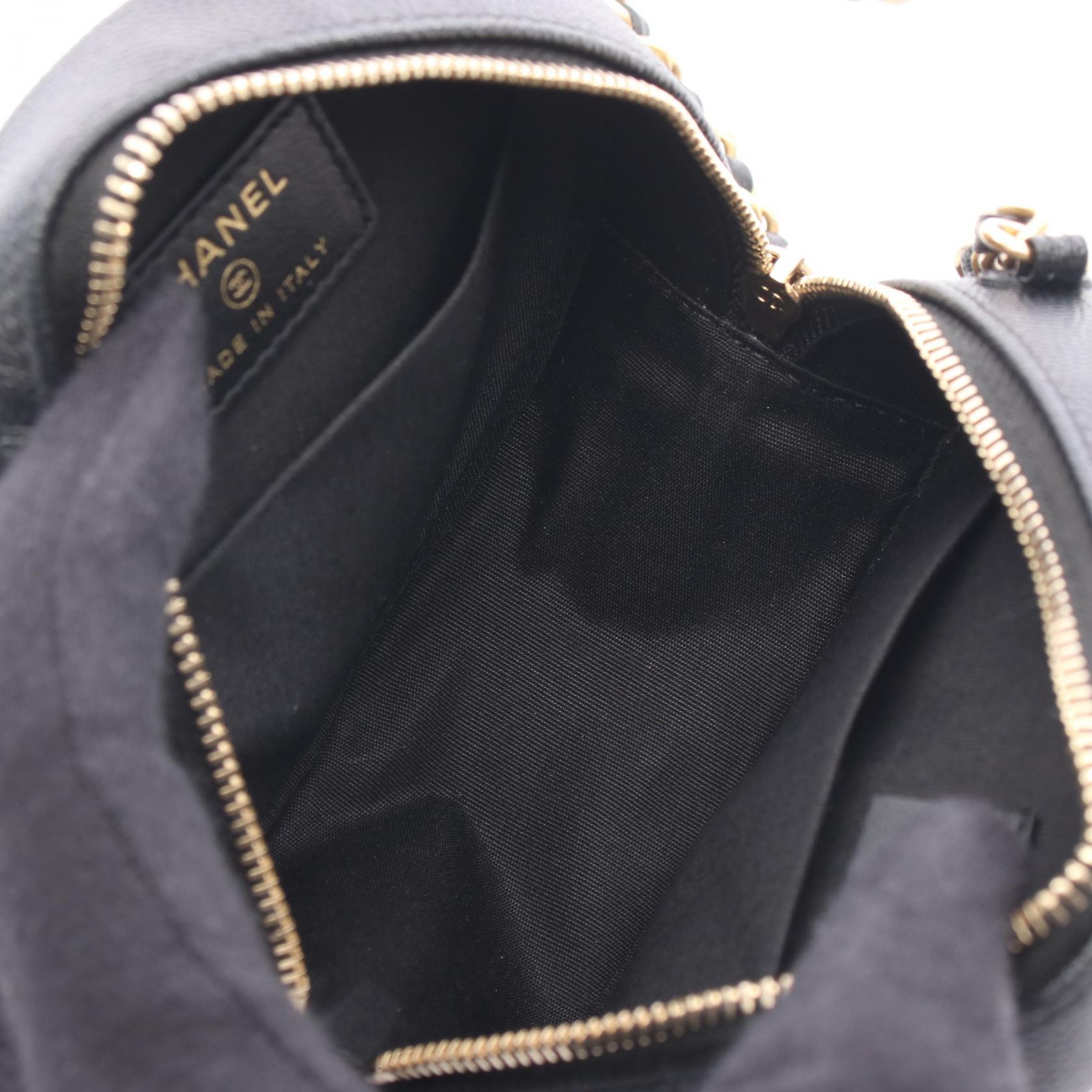 Chanel CC Filigree Calf Shoulder Bag