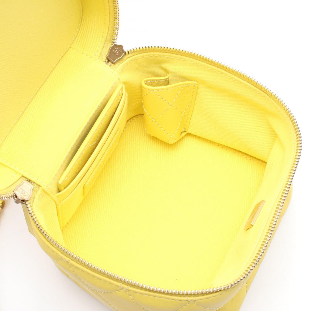 Chanel Matelasse Leather Shoulder Bag