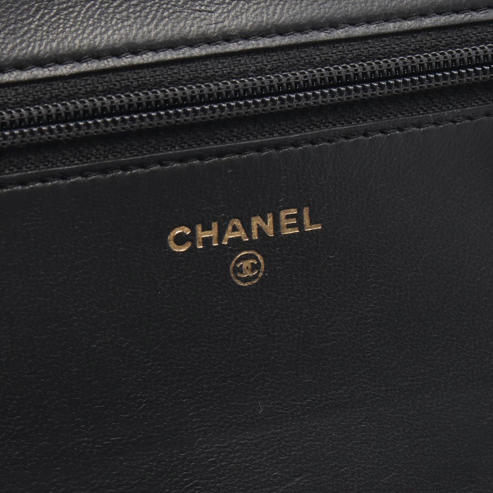 Chanel Boy Chanel Chevron V Stitch Lambskin Shoulder Bag