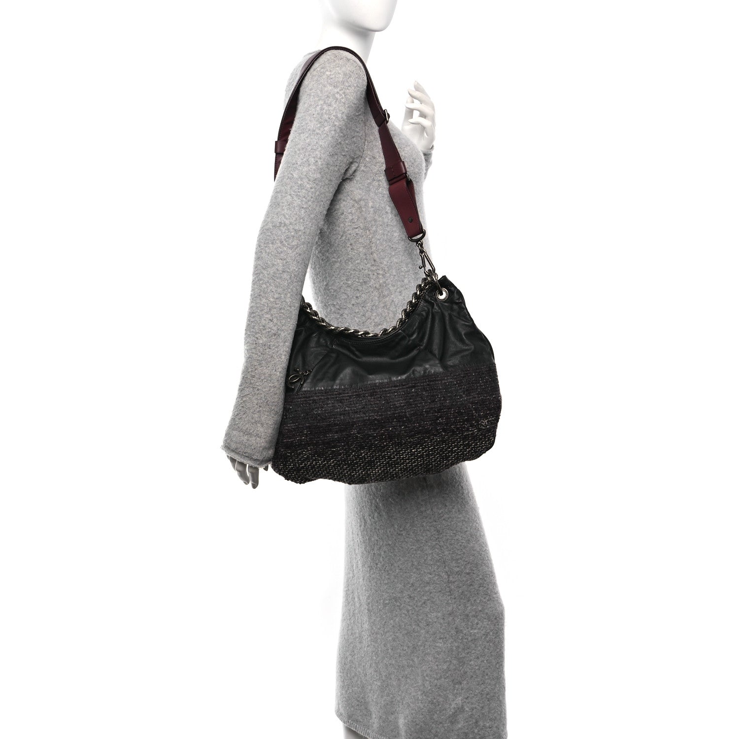 Calfskin Tweed Coco Pleats Hobo Black Burgundy
