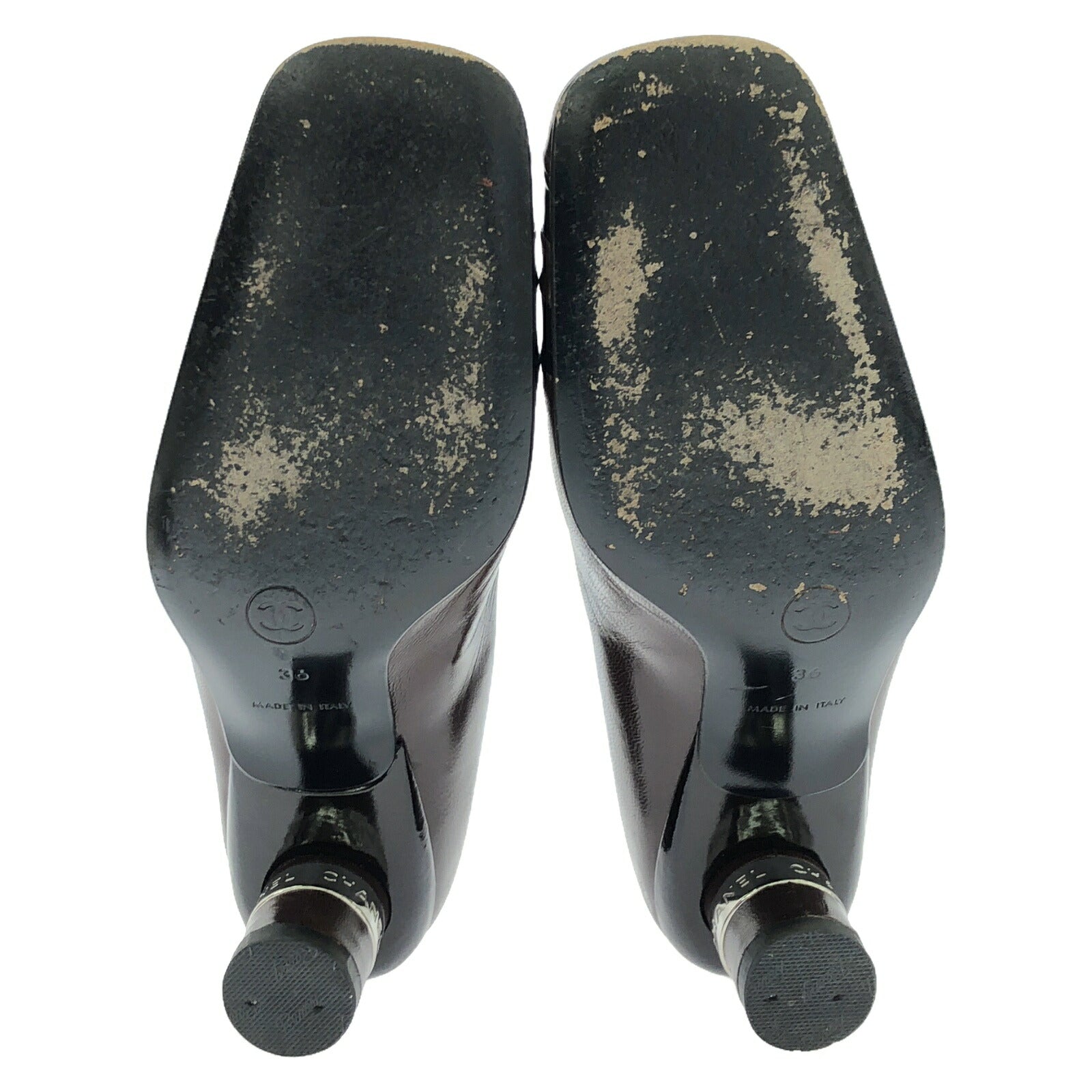 Chanel Vintage Calf Pumps