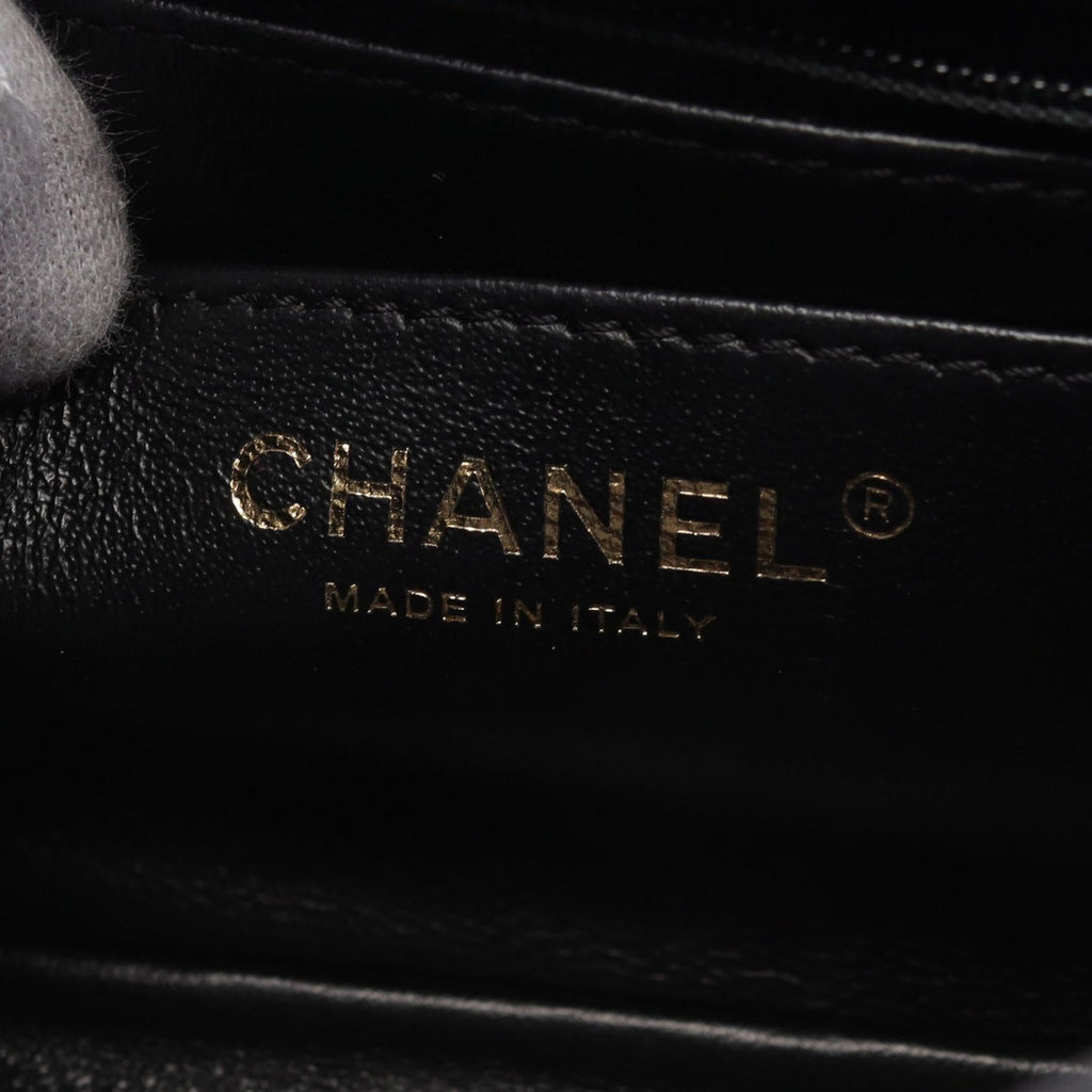 Chanel V-stitch Chevron Lambskin Shoulder Bag