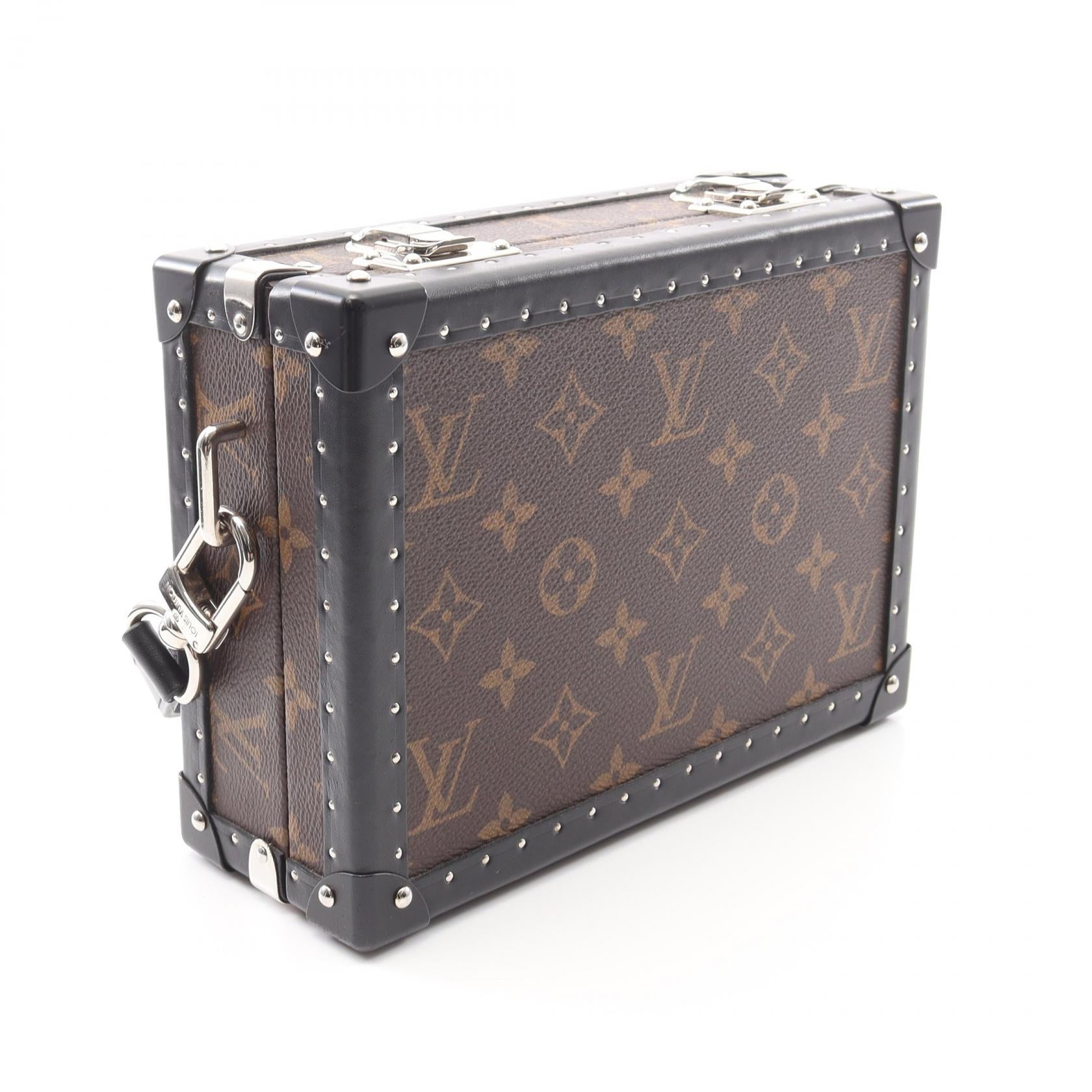 Louis Vuitton Clutch Box Monogram 2way Shoulder Bag
