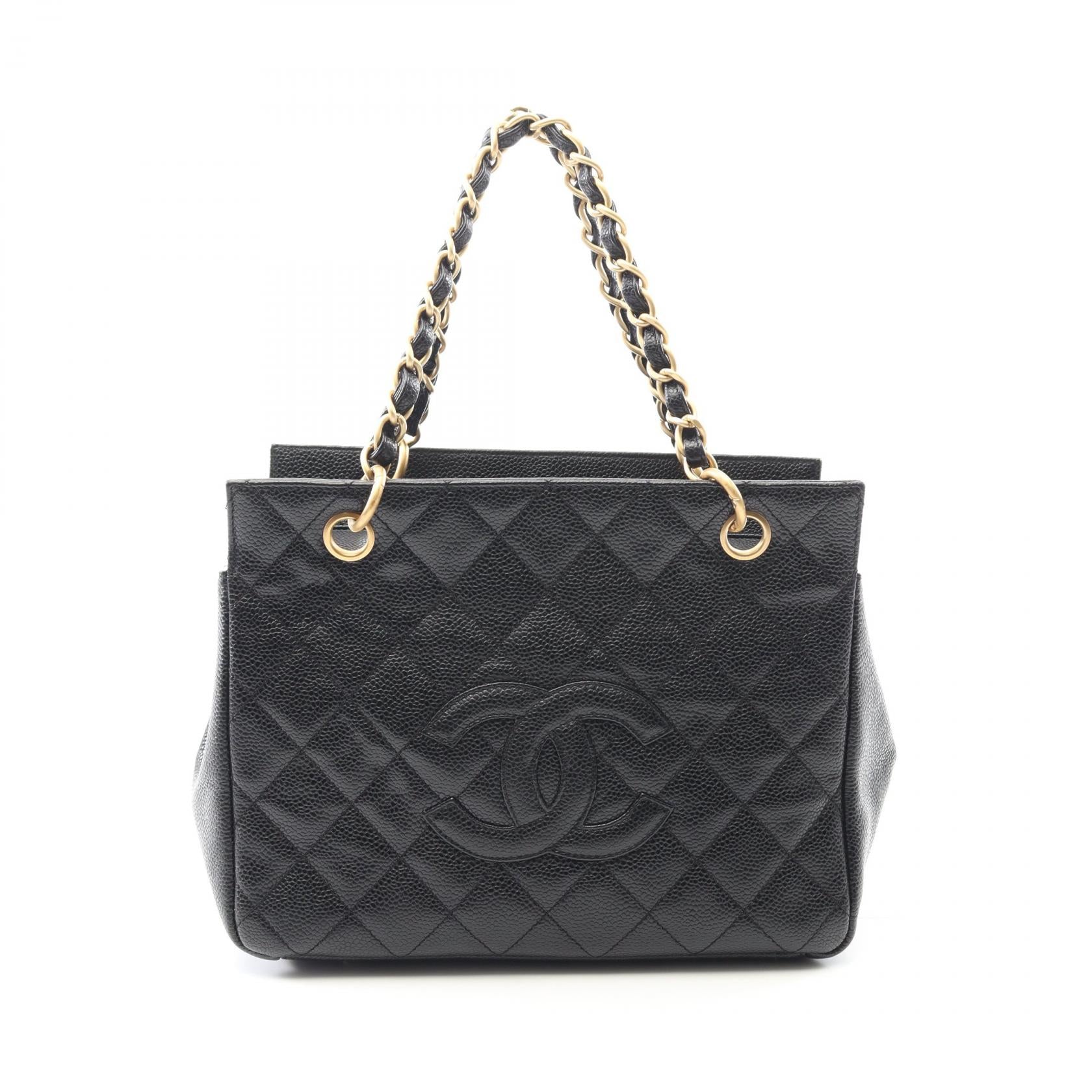 Chanel Matelasse Calf Handbag