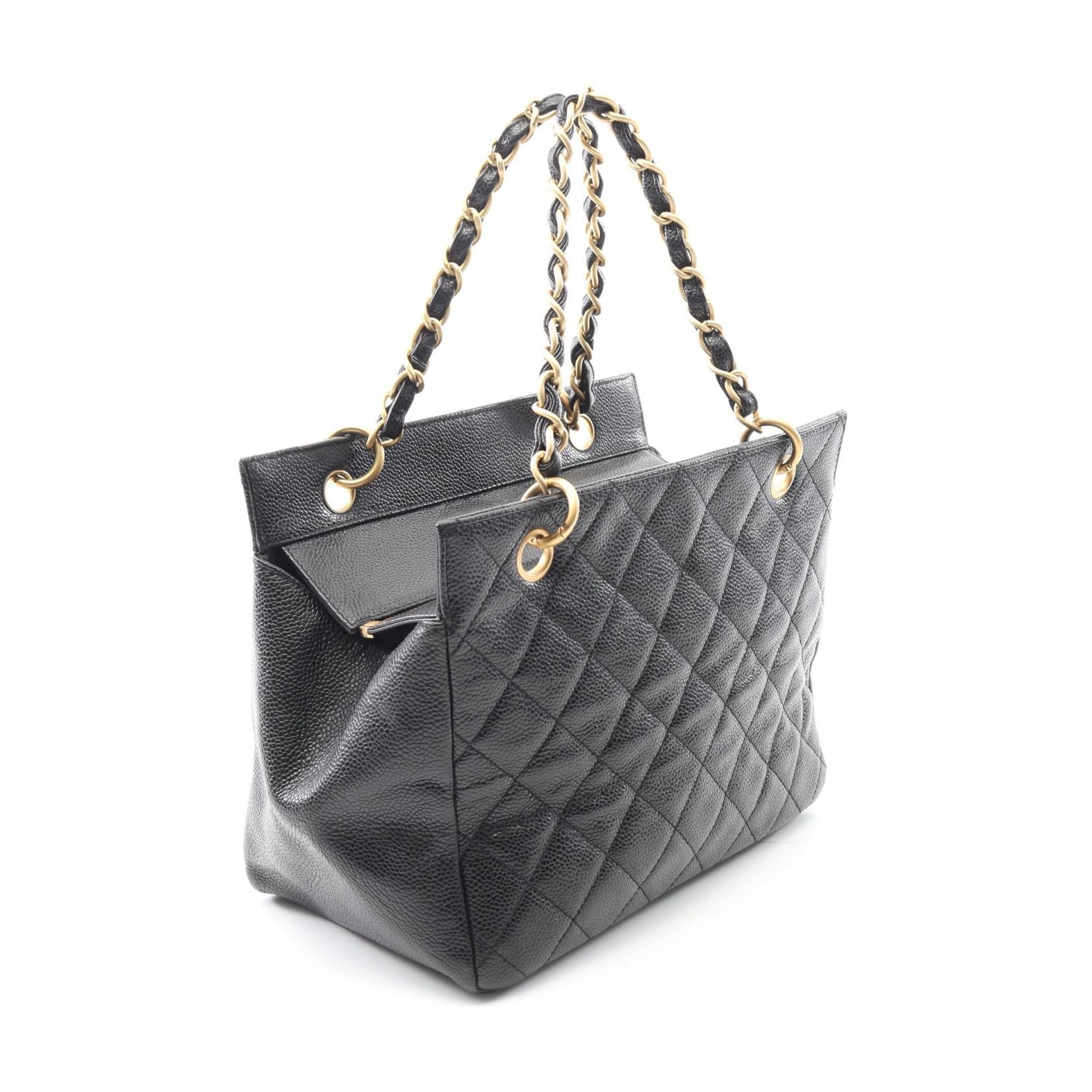 Chanel Matelasse Calf Handbag