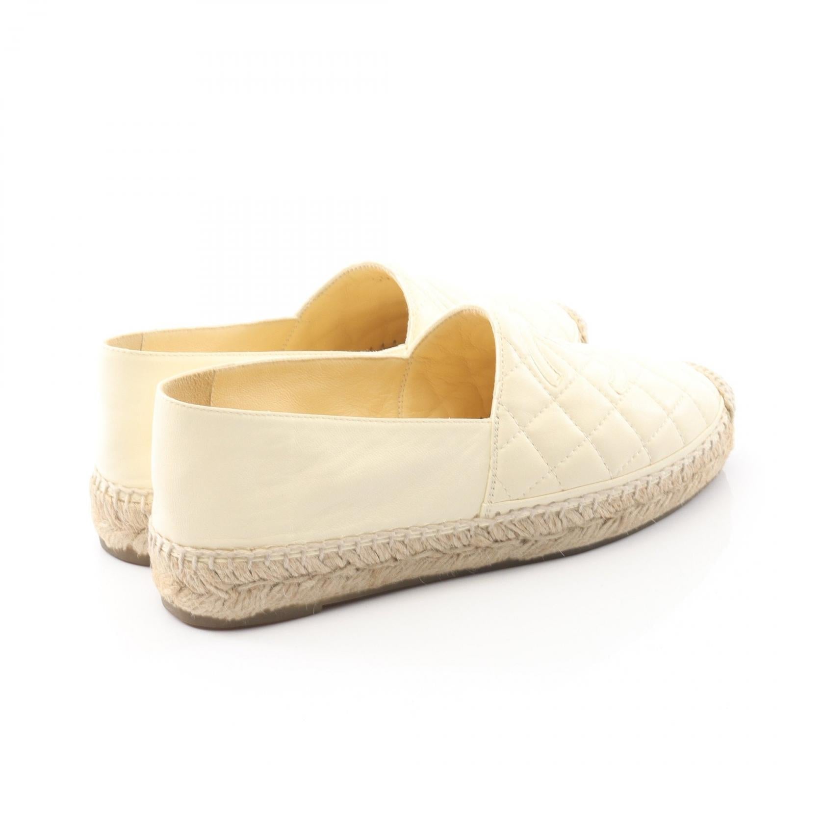 Chanel Coco Mark Leather Shoes