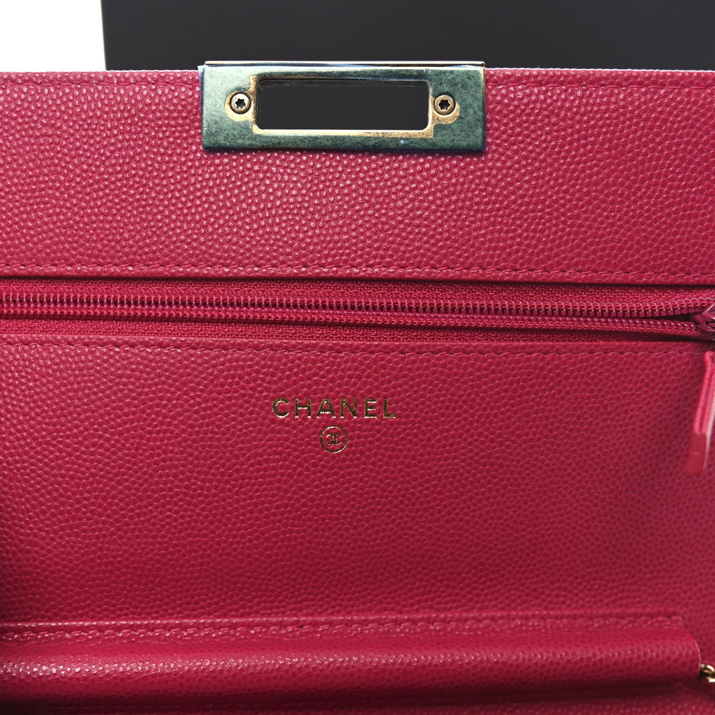 Caviar Quilted Golden Class Wallet On Chain WOC Fuchsia