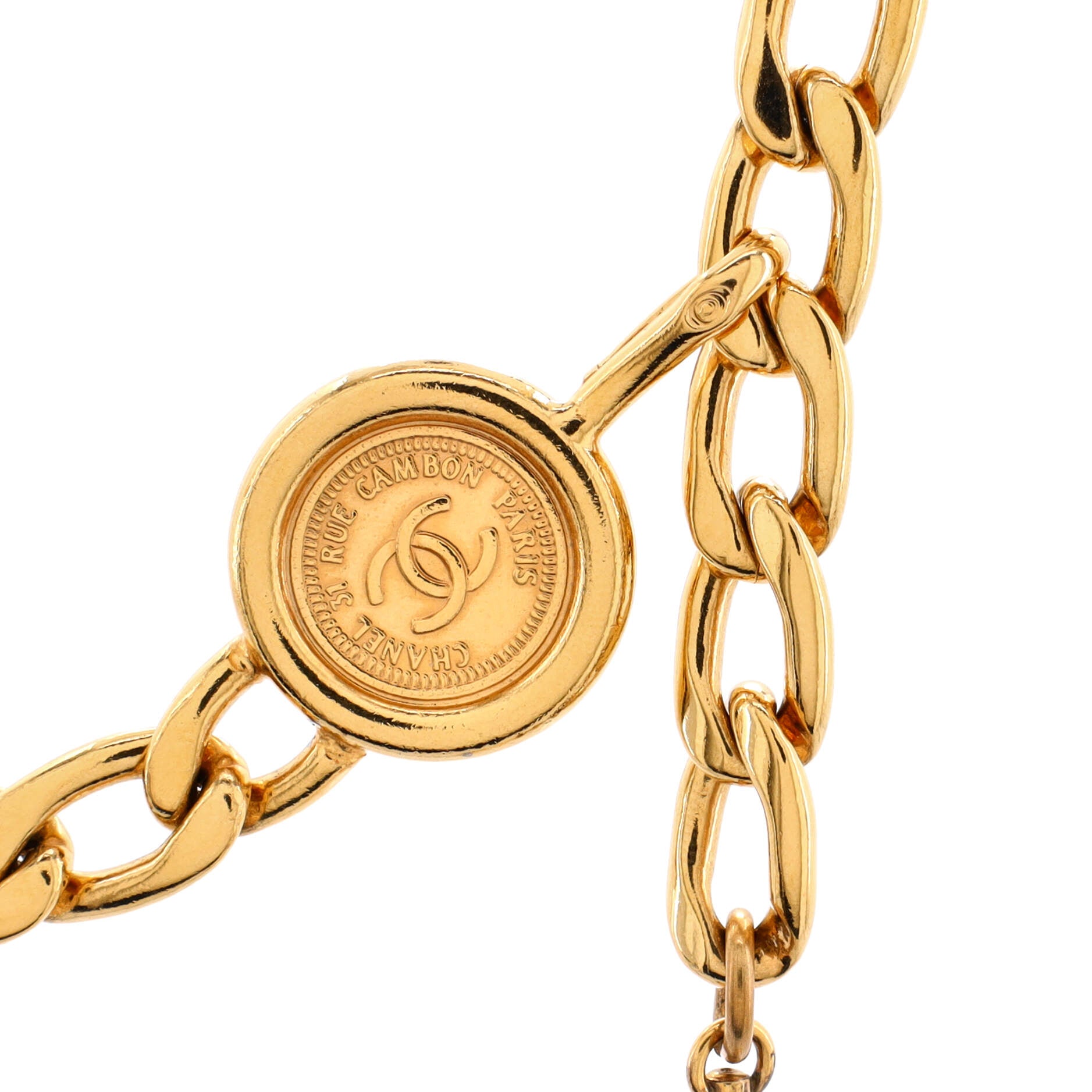 Vintage CC Medallion Charms Chain Belt Metal 80