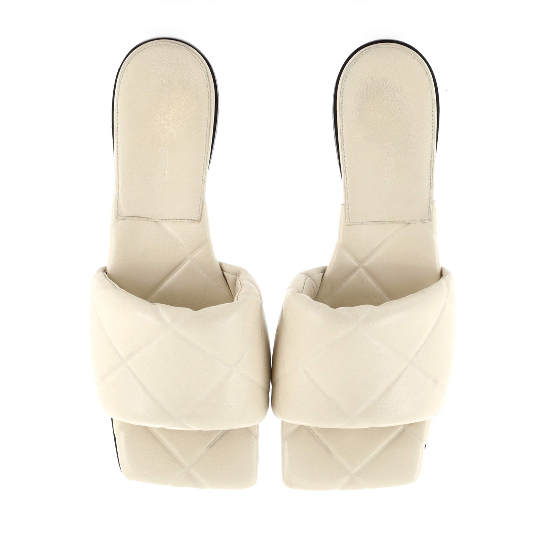 Women's Rubber Lido Flat Sandals Quilted Embossed Leather