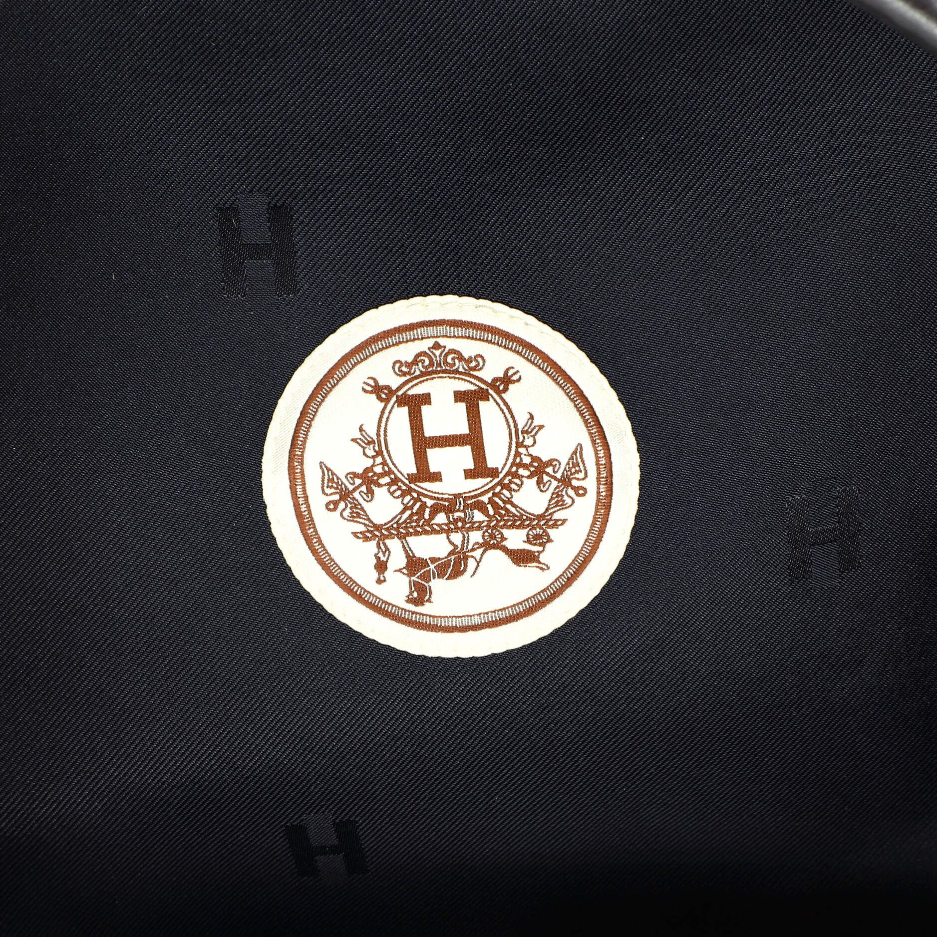 Saint-Honore Charms Beret Embroidered Cashmere with Leather