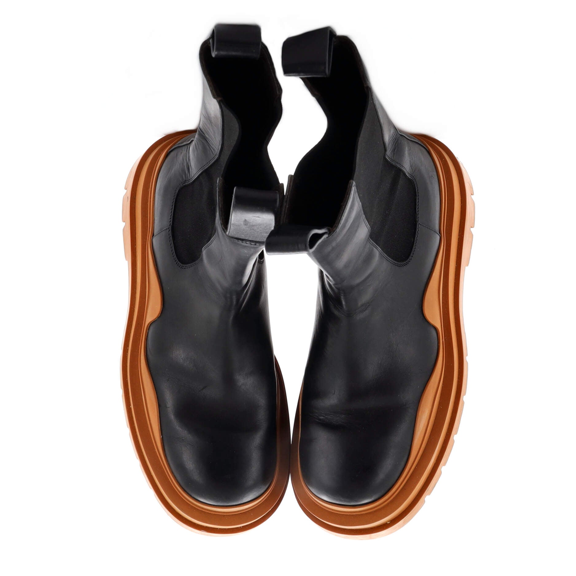 Women's Tire Chelsea Boots Leather and Rubber