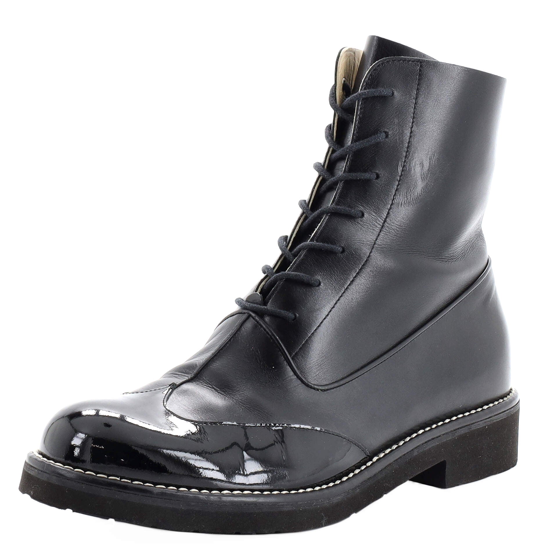 Women's Lace Up Brogue Ankle Boots Leather and Patent