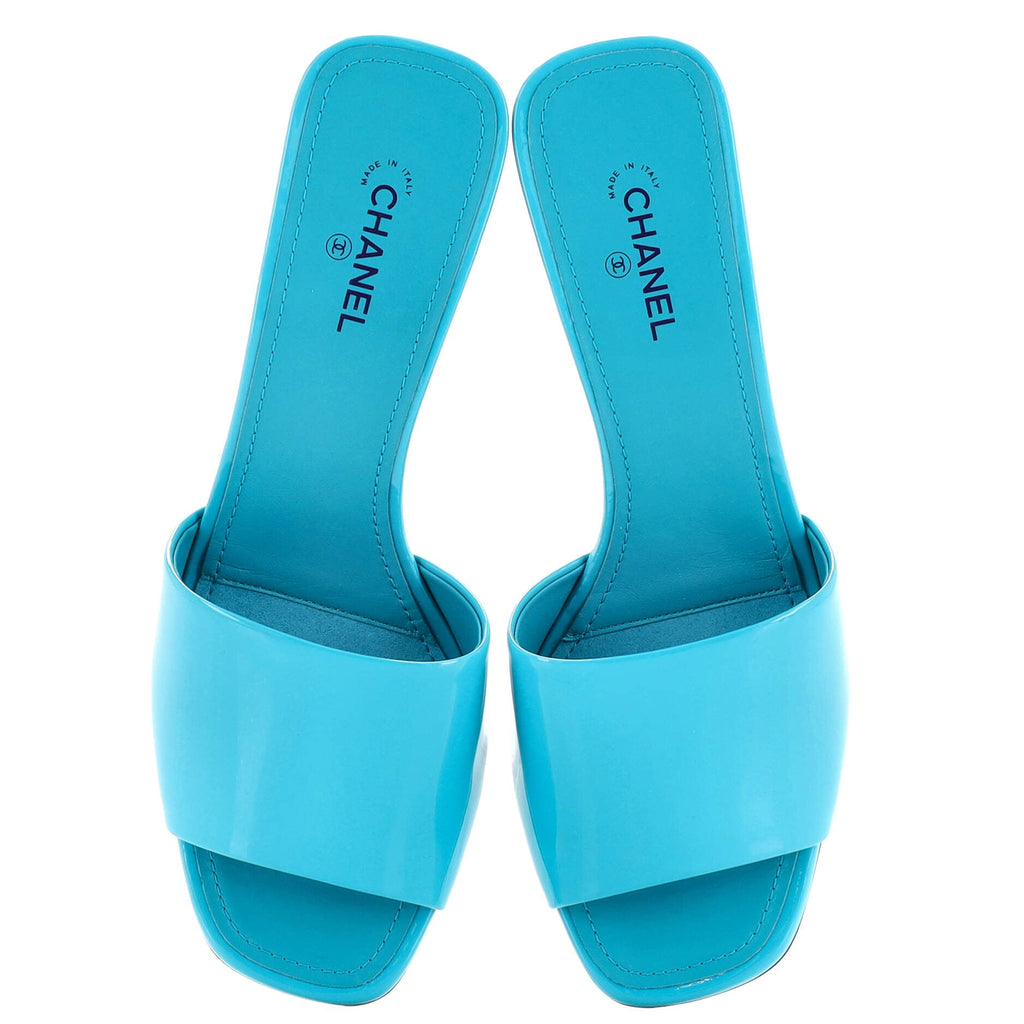 Women's CC Block Heeled Mule Sandals Patent