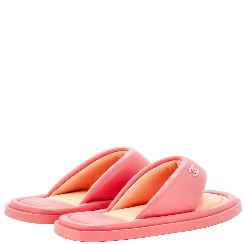 Women's CC Padded Flip Flop Sandals Leather