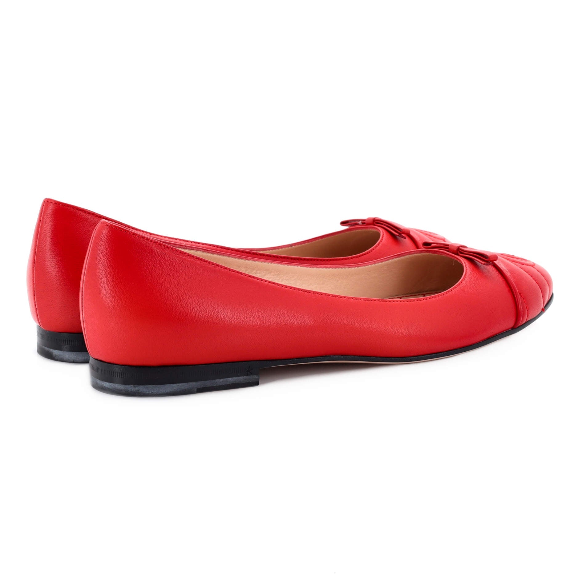 Women's GG Cap Toe Ballet Flats Leather with Matelasse Detail