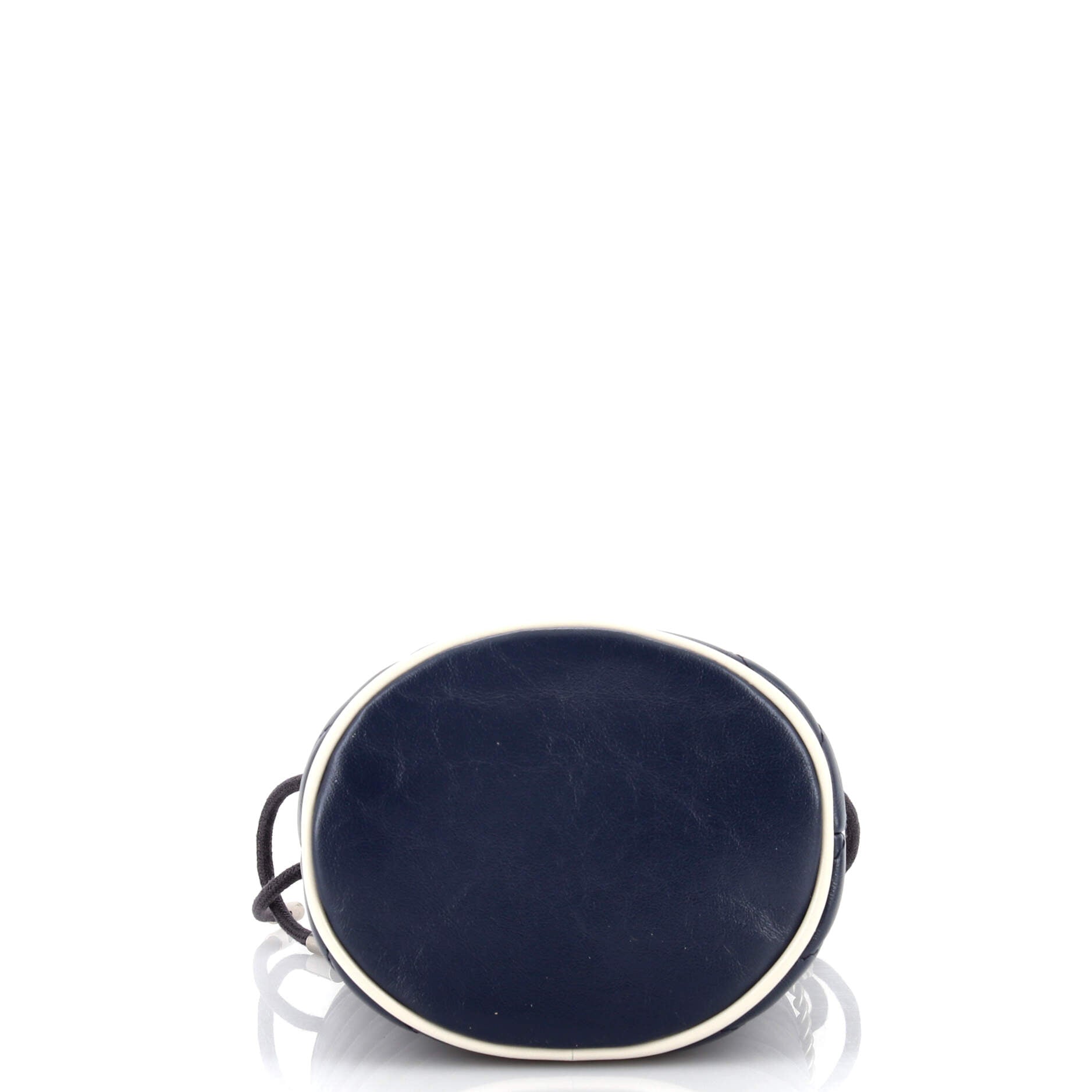 GG Marmont Bucket Bag Diagonal Quilted Leather Mini