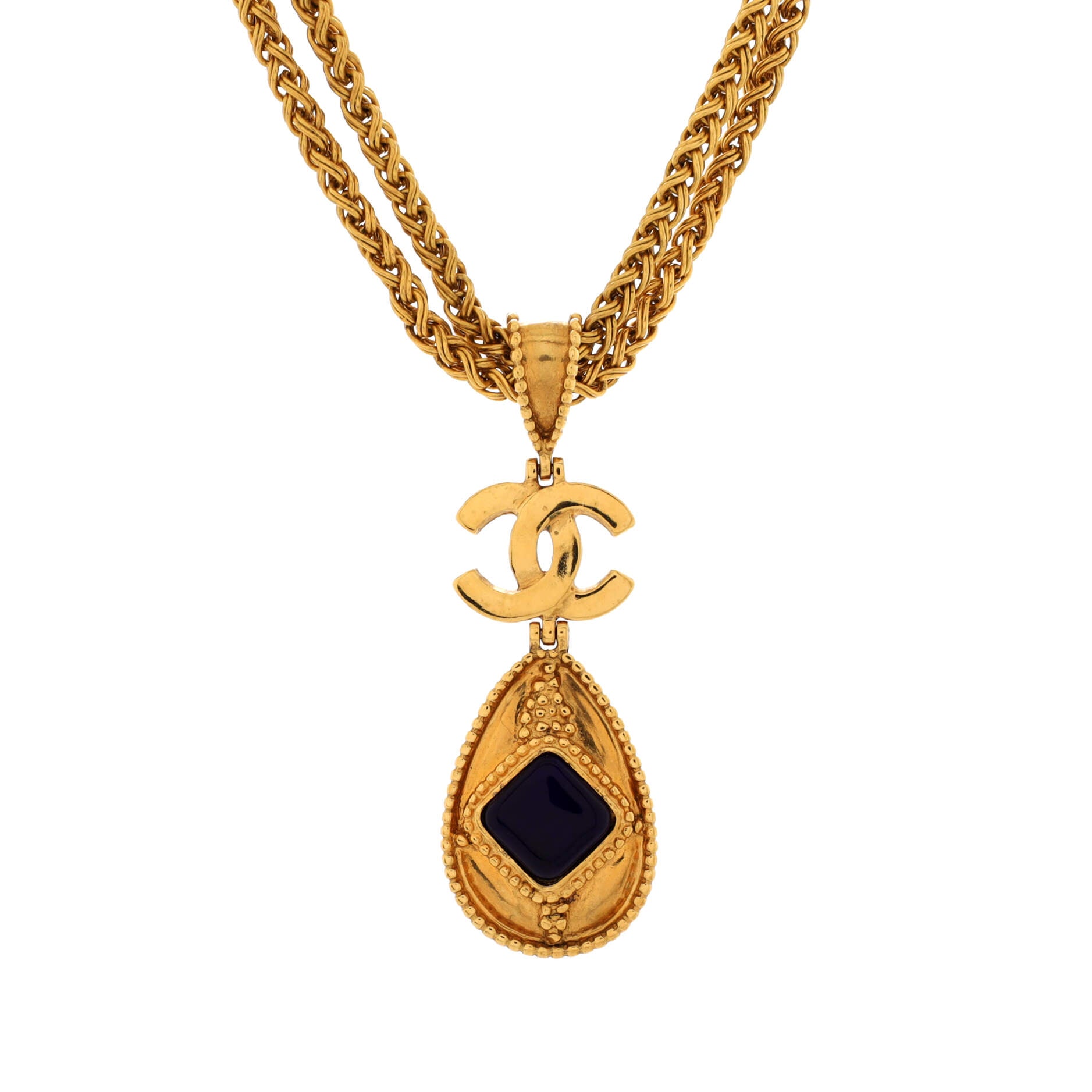 Vintage CC Oval Pendant Necklace Metal with Crystal