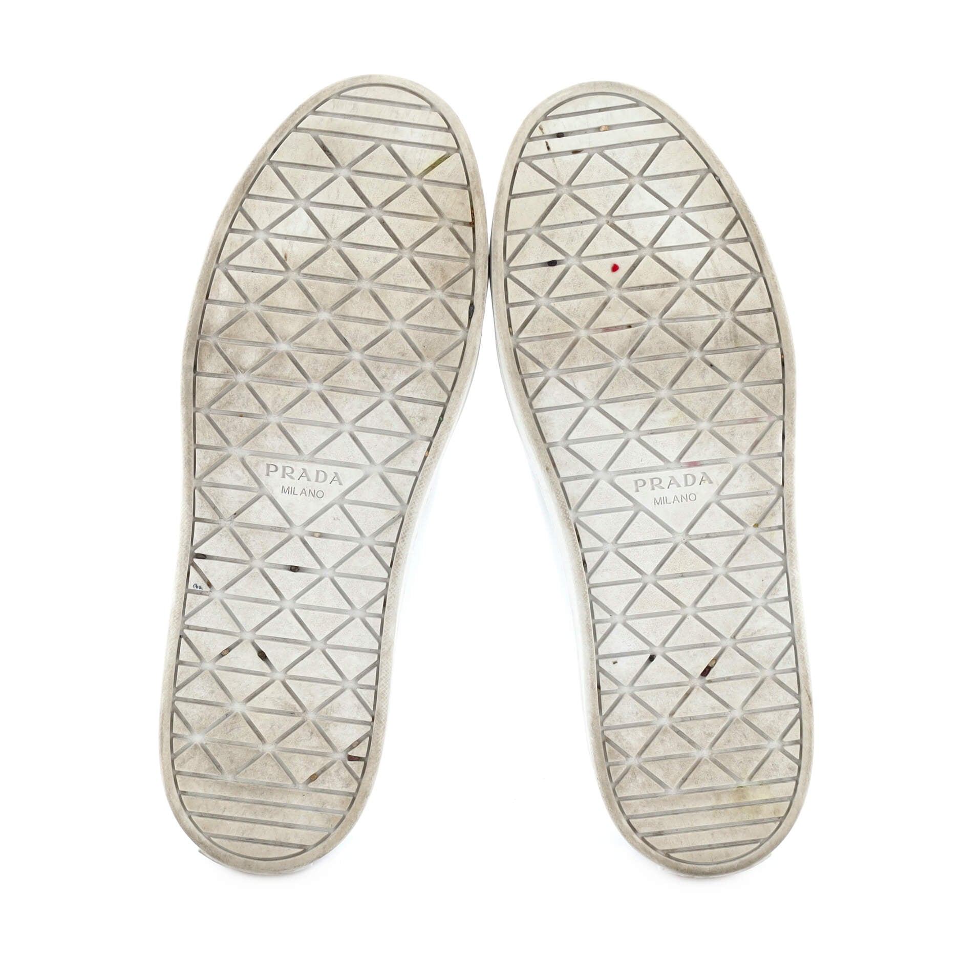 Women's Triangle Logo Low-Top Sneakers Leather