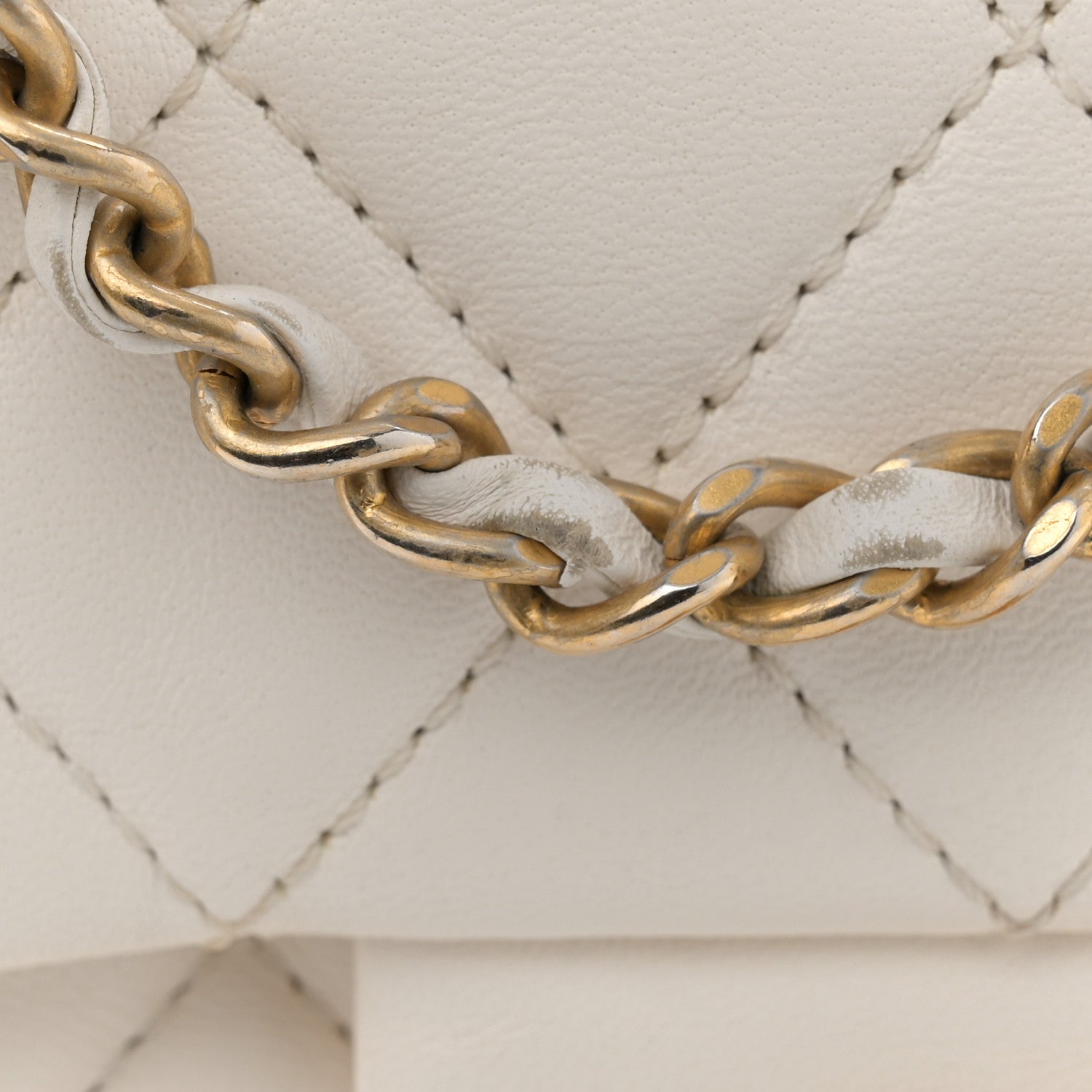 Lambskin Quilted Mini Pearl Crush Flap White