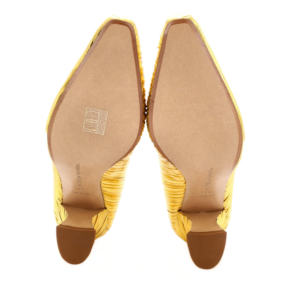 Women's Folded Almond Pumps Lame