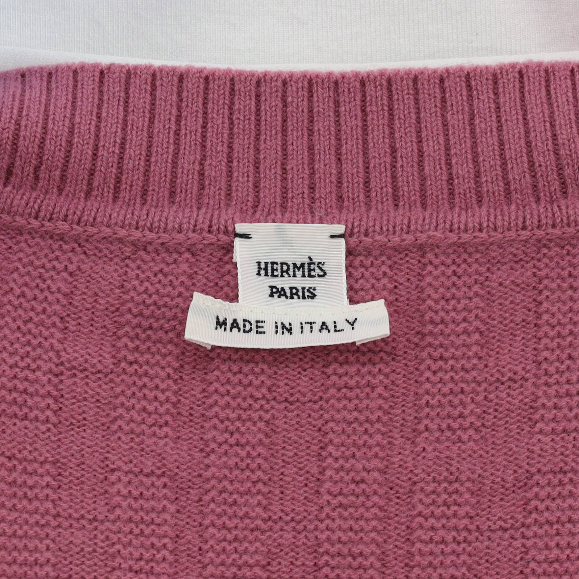 Women's H Short Sleeve V-Neck Sweater Wool