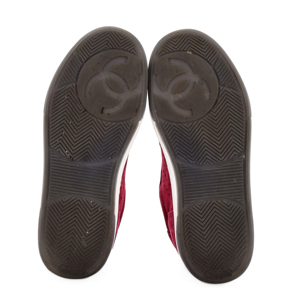 Women's Logo Low-Top Sneakers Suede