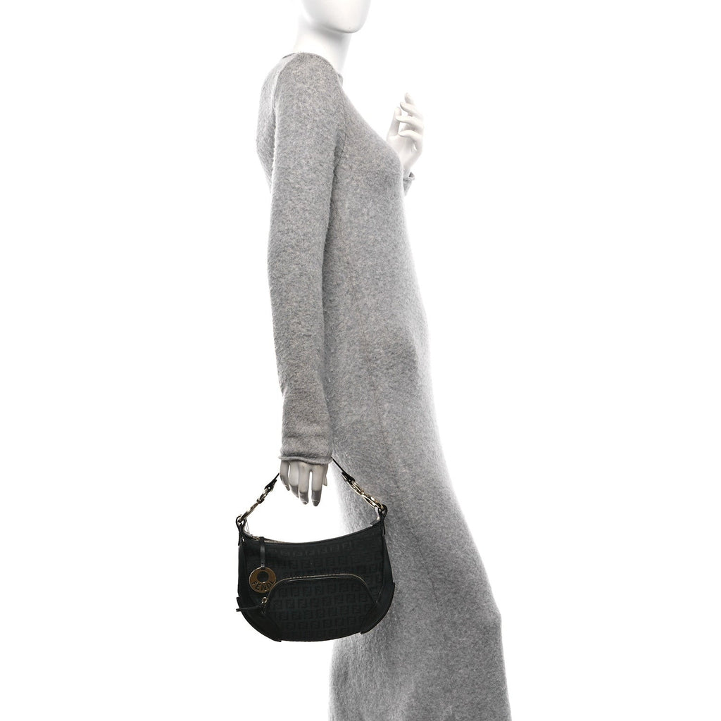 Zucchino Cuoio Chef Pocket Shoulder Bag Black