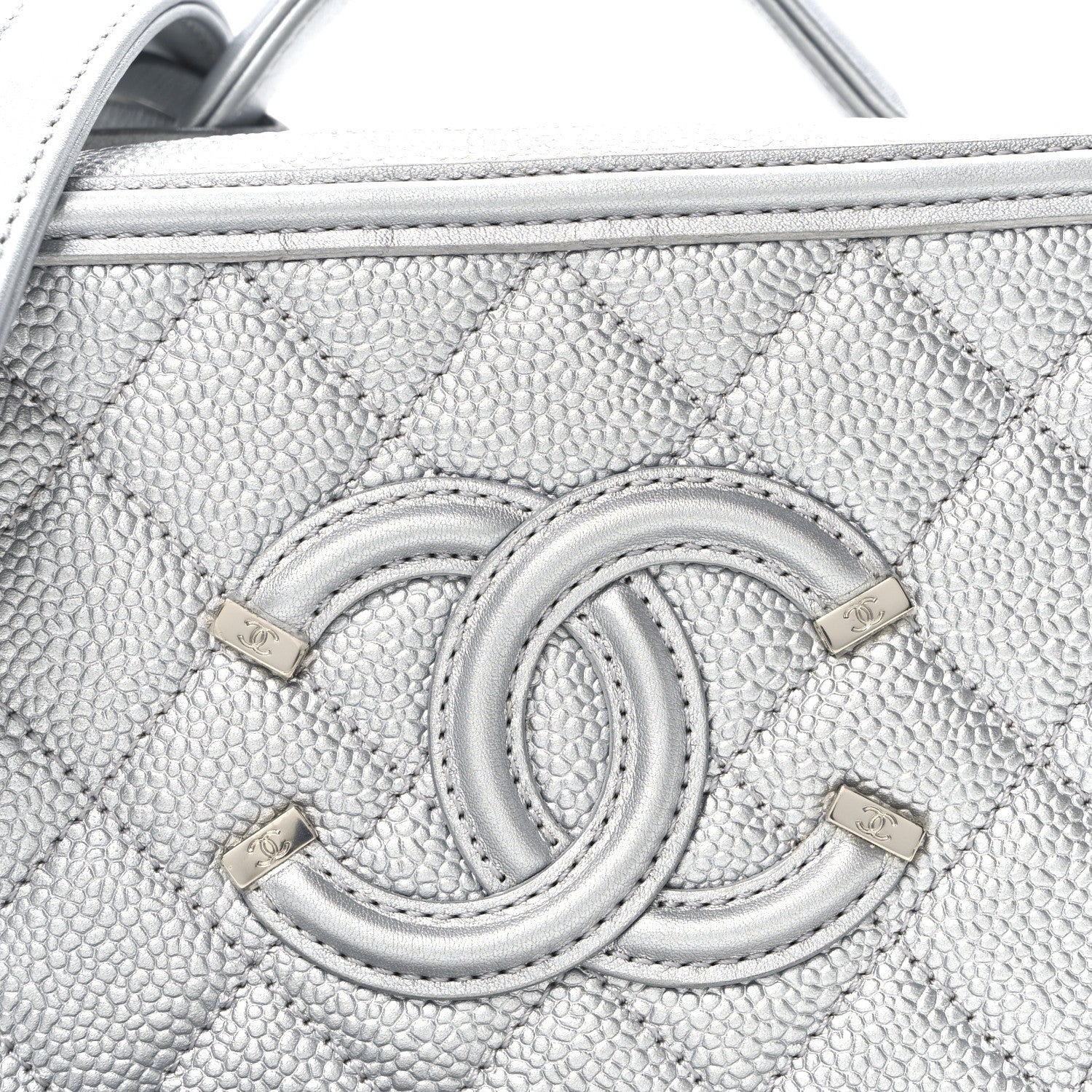 Metallic Caviar Quilted Small CC Filigree Vanity Case Silver