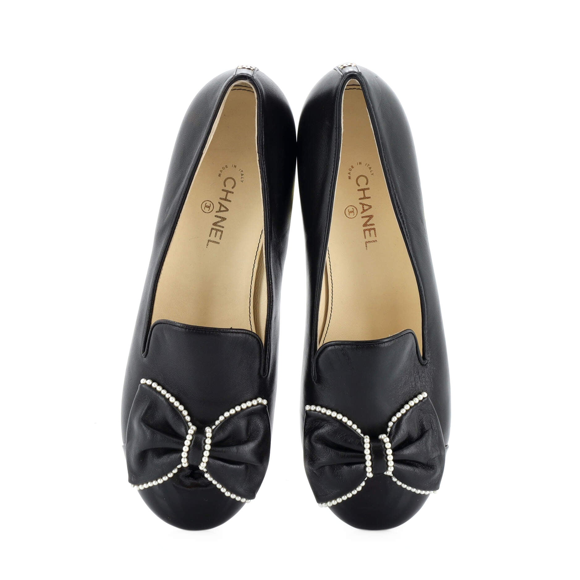 Women's Cap Toe Bow Flats Leather and Patent with Faux Pearls