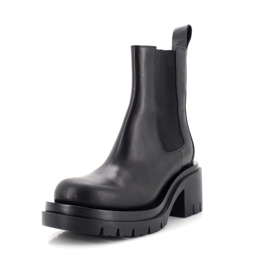 Women's Lug Heeled Chelsea Boots Leather