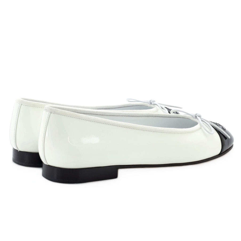 Women's CC Cap Toe Bow Ballerina Flats Patent
