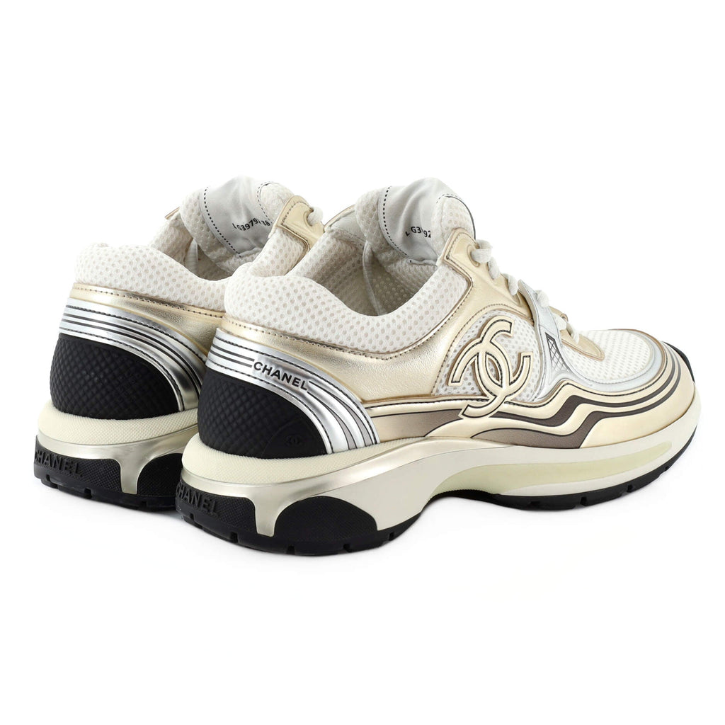 Women's CC Low-Top Sneakers Fabric and Laminated Leather