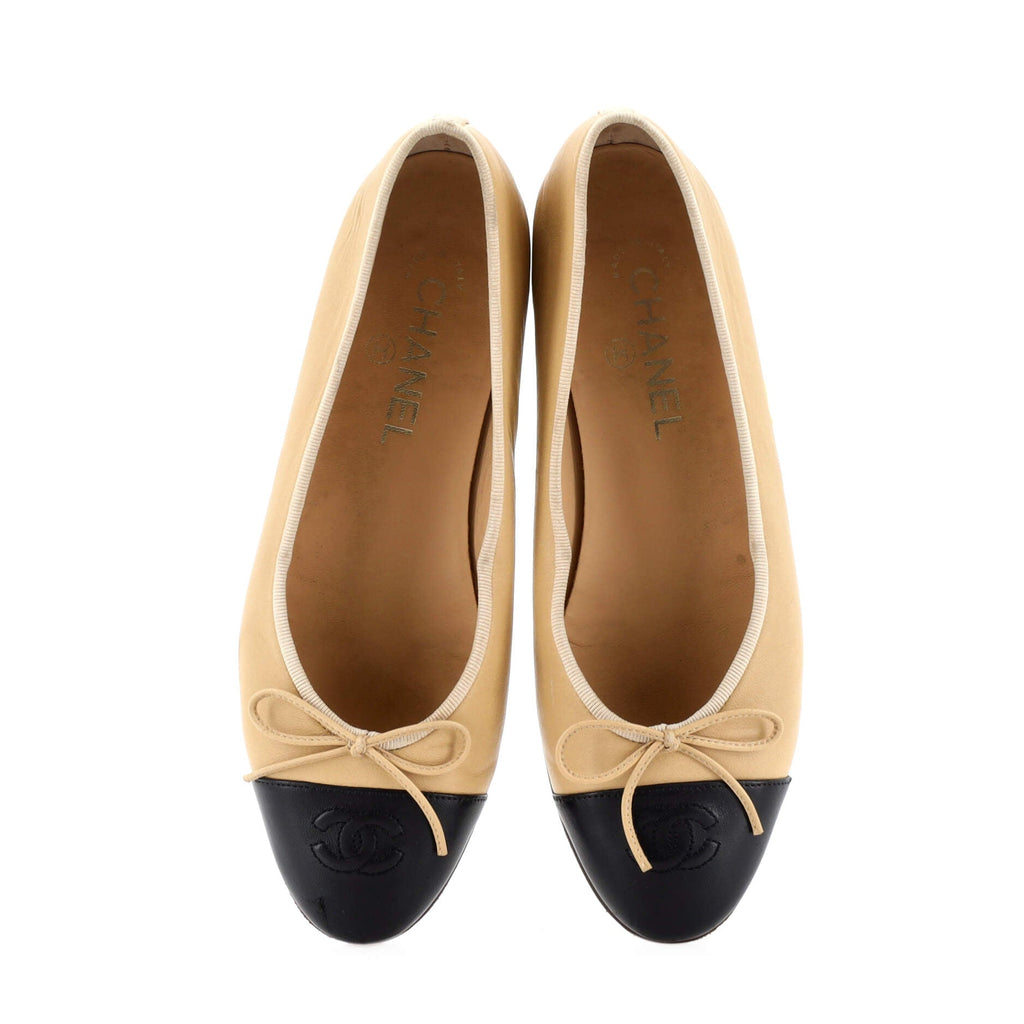 Women's CC Cap Toe Bow Ballerina Flats Leather