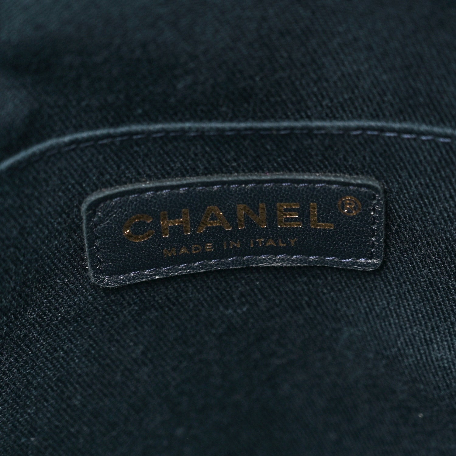 Crumpled Grained Calfskin Zip and Carry Shopping Tote Navy