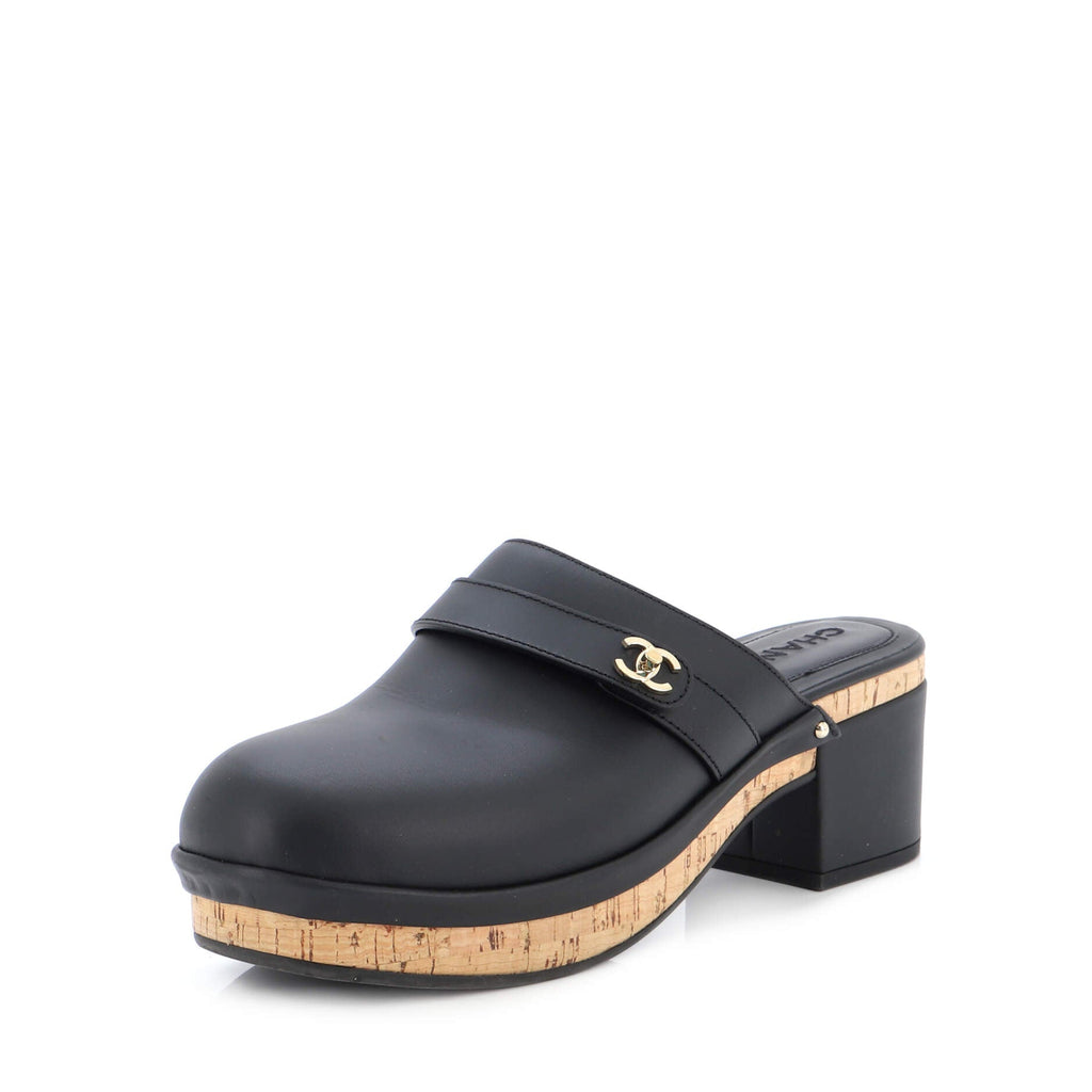 Women's CC Turnlock Clogs Leather
