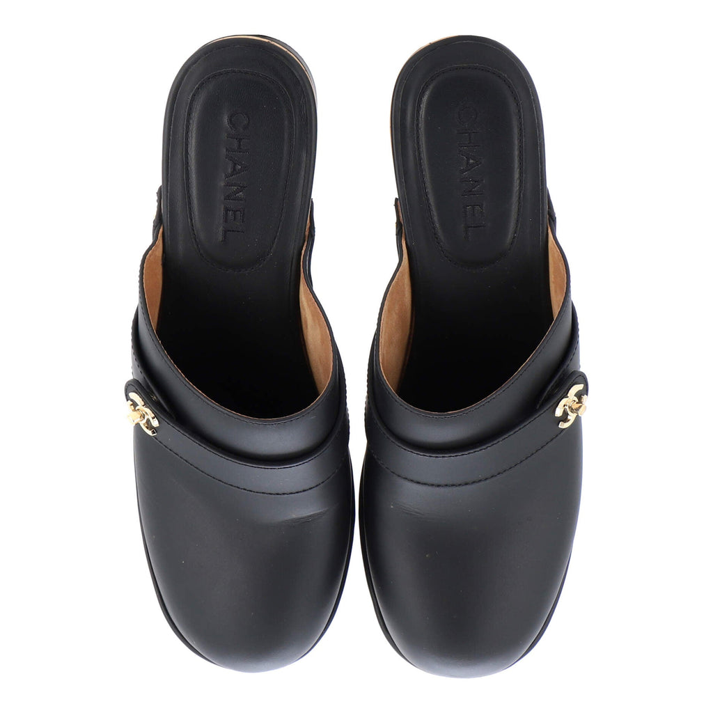 Women's CC Turnlock Clogs Leather