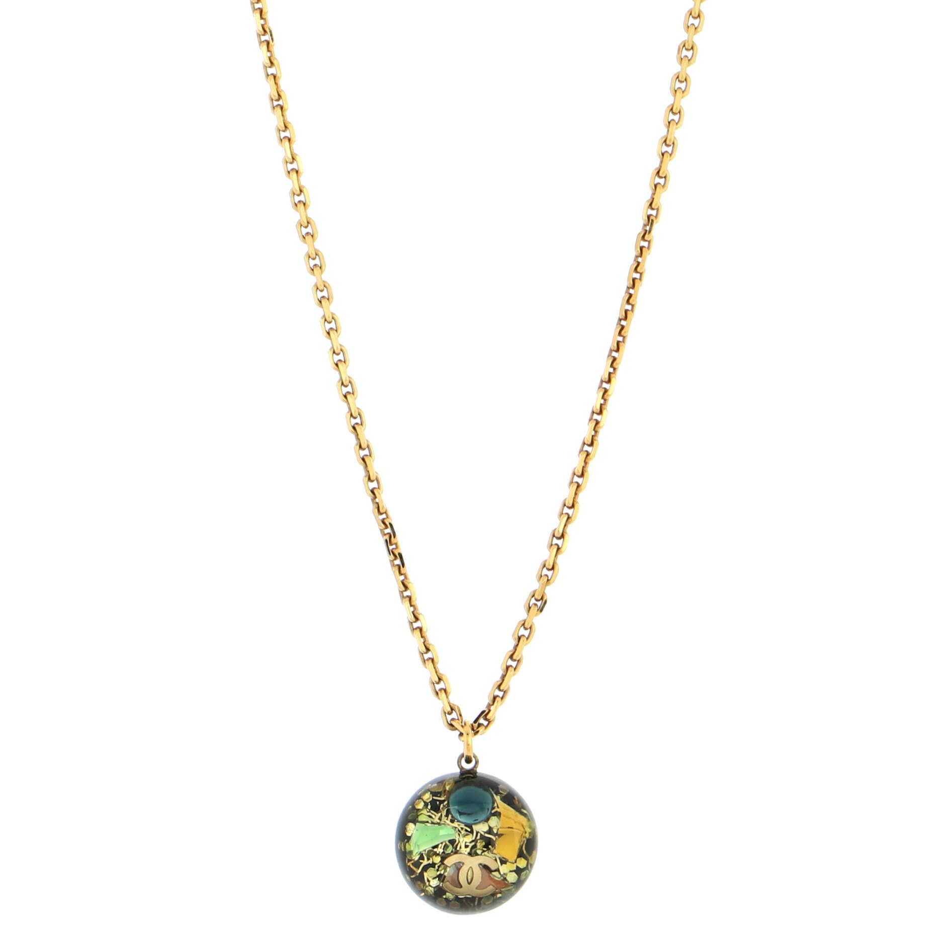 CC Round Pendant Chain Necklace Metal with Resin